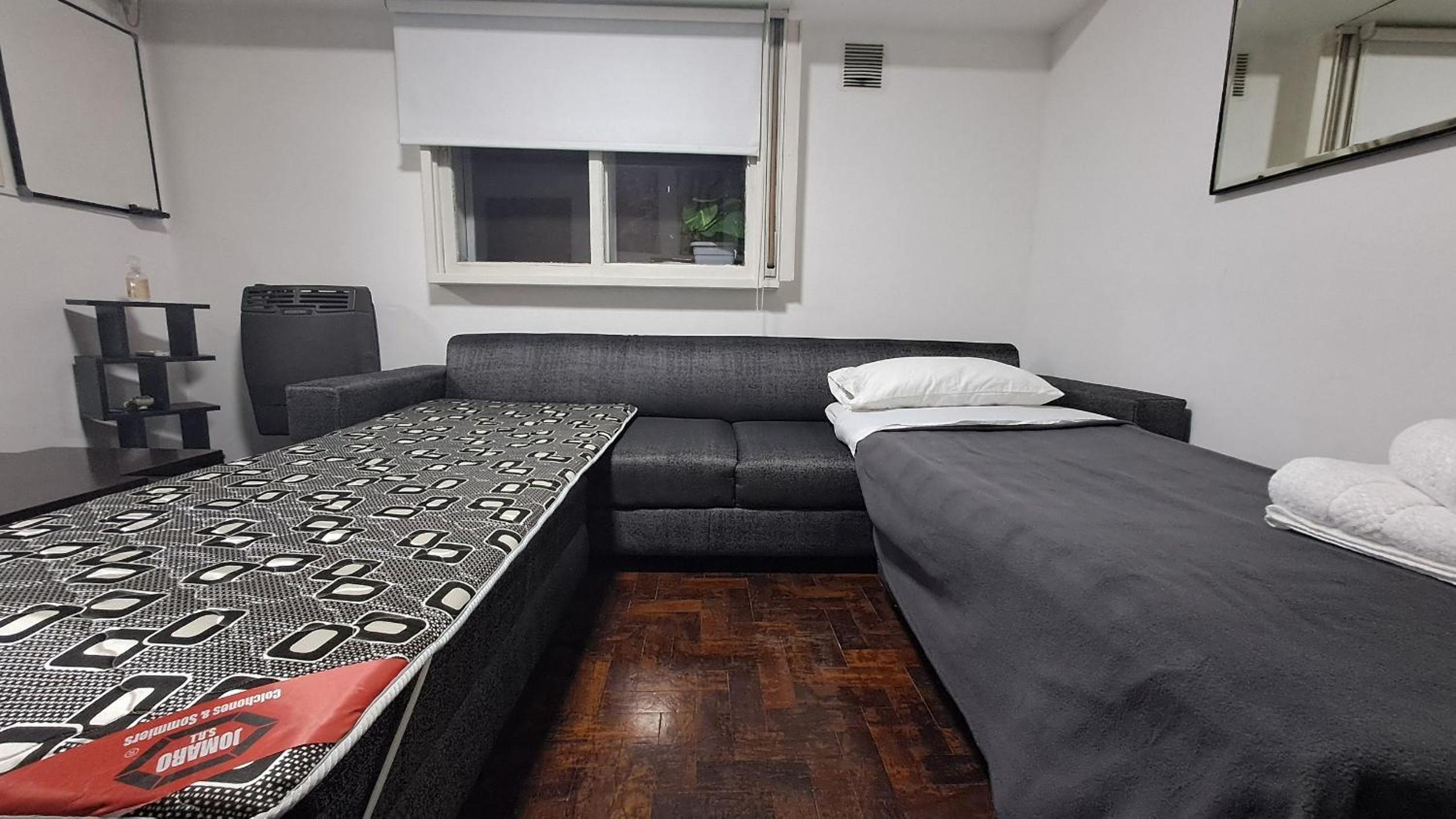 Hornera Rodi - Strategic location, parking, and pool