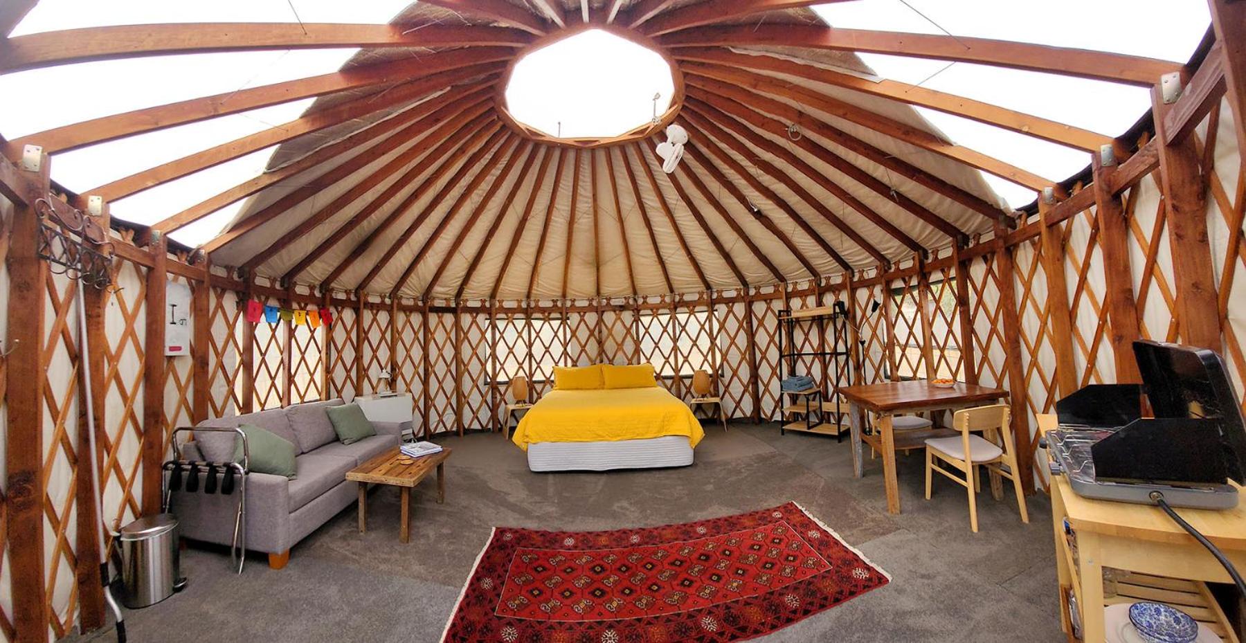 Mountain Yurt, Stunning Views, Near Wanaka view 3
