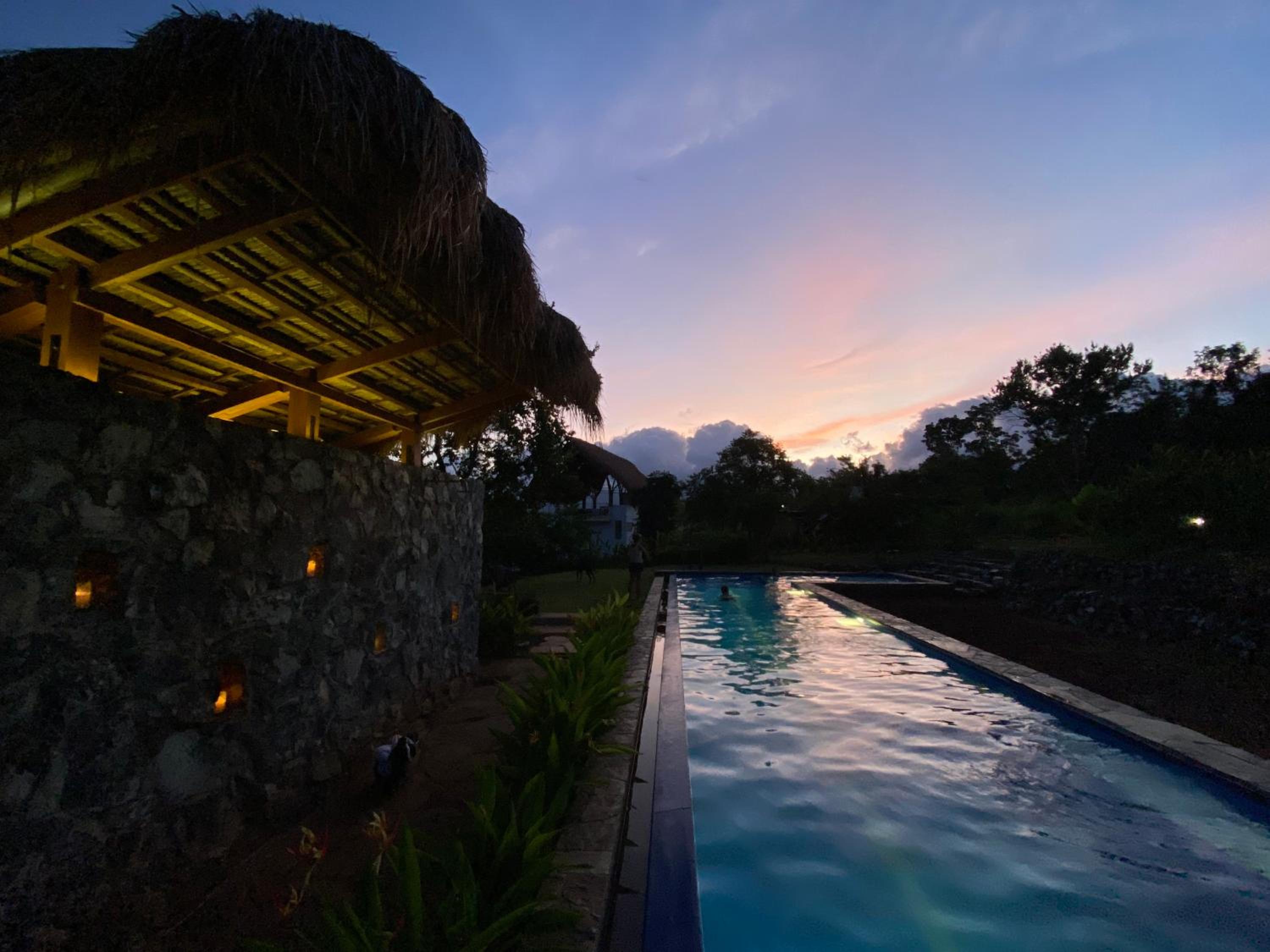 Butanding Barrio Villa view 3