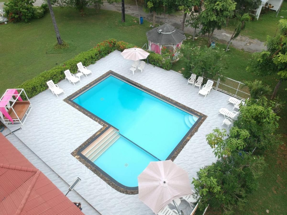 Baan Golden Resort & Residences