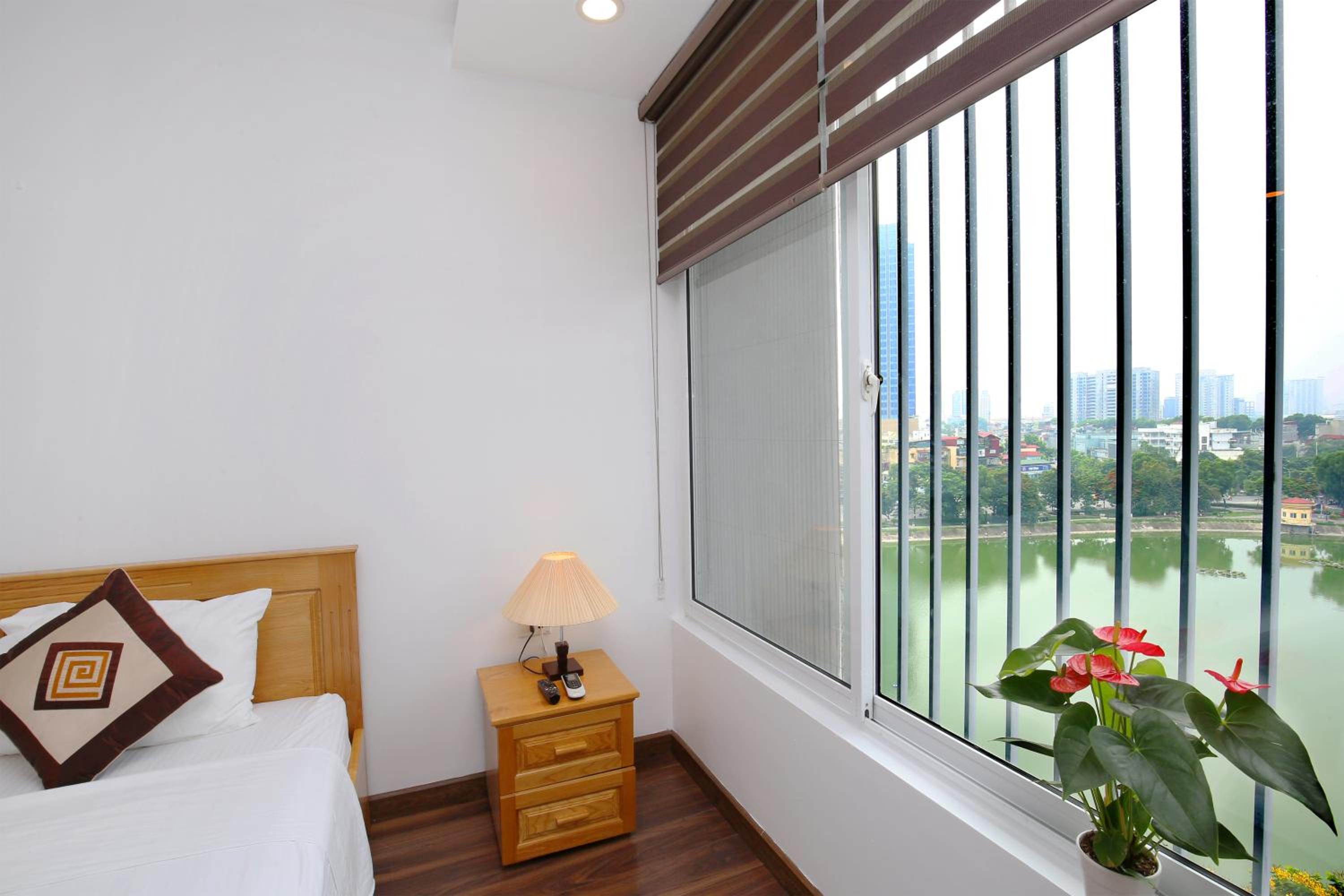 Sumitomo 3 Apartment for Japanese at 535 Kim Ma