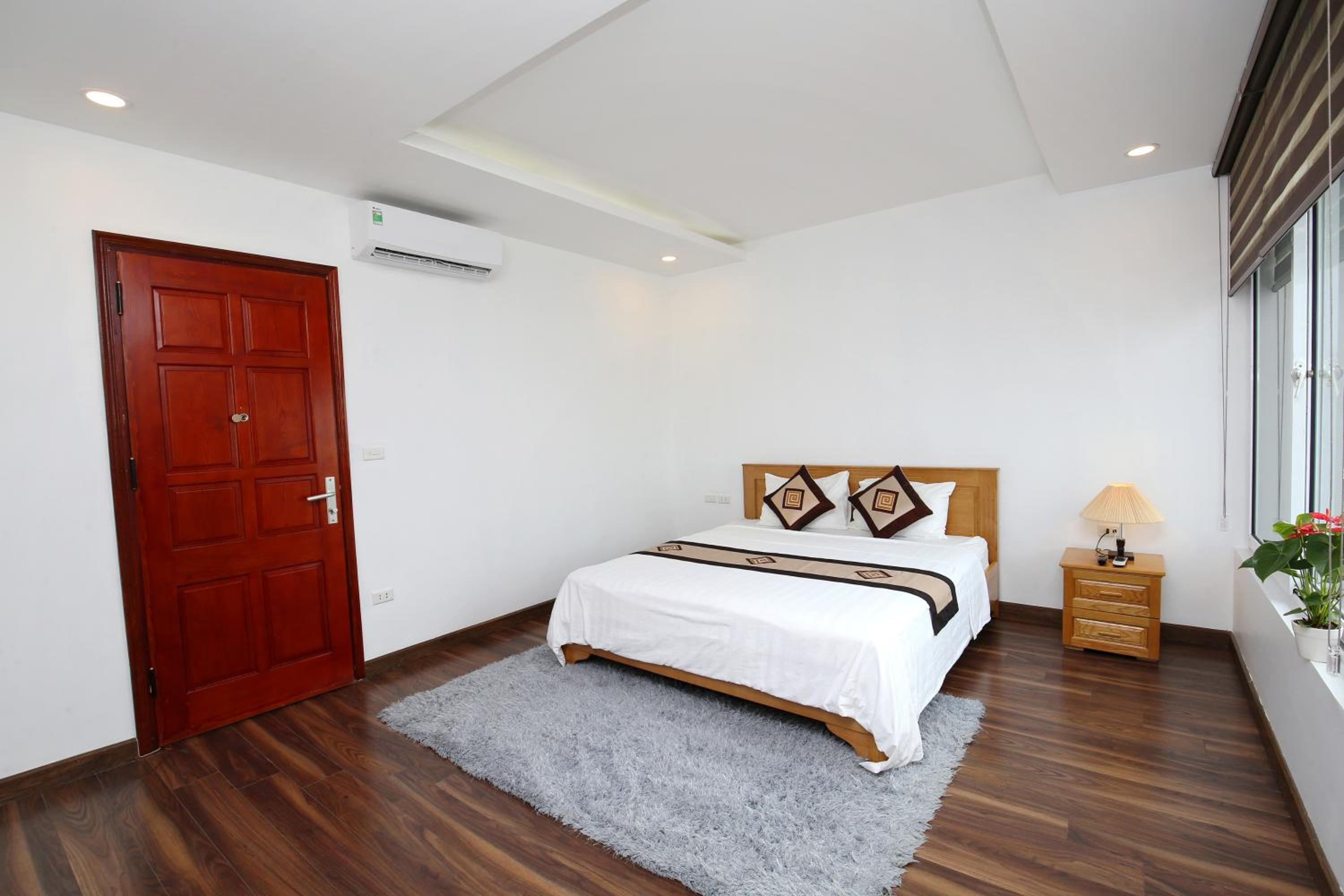 Sumitomo 3 Apartment for Japanese at 535 Kim Ma