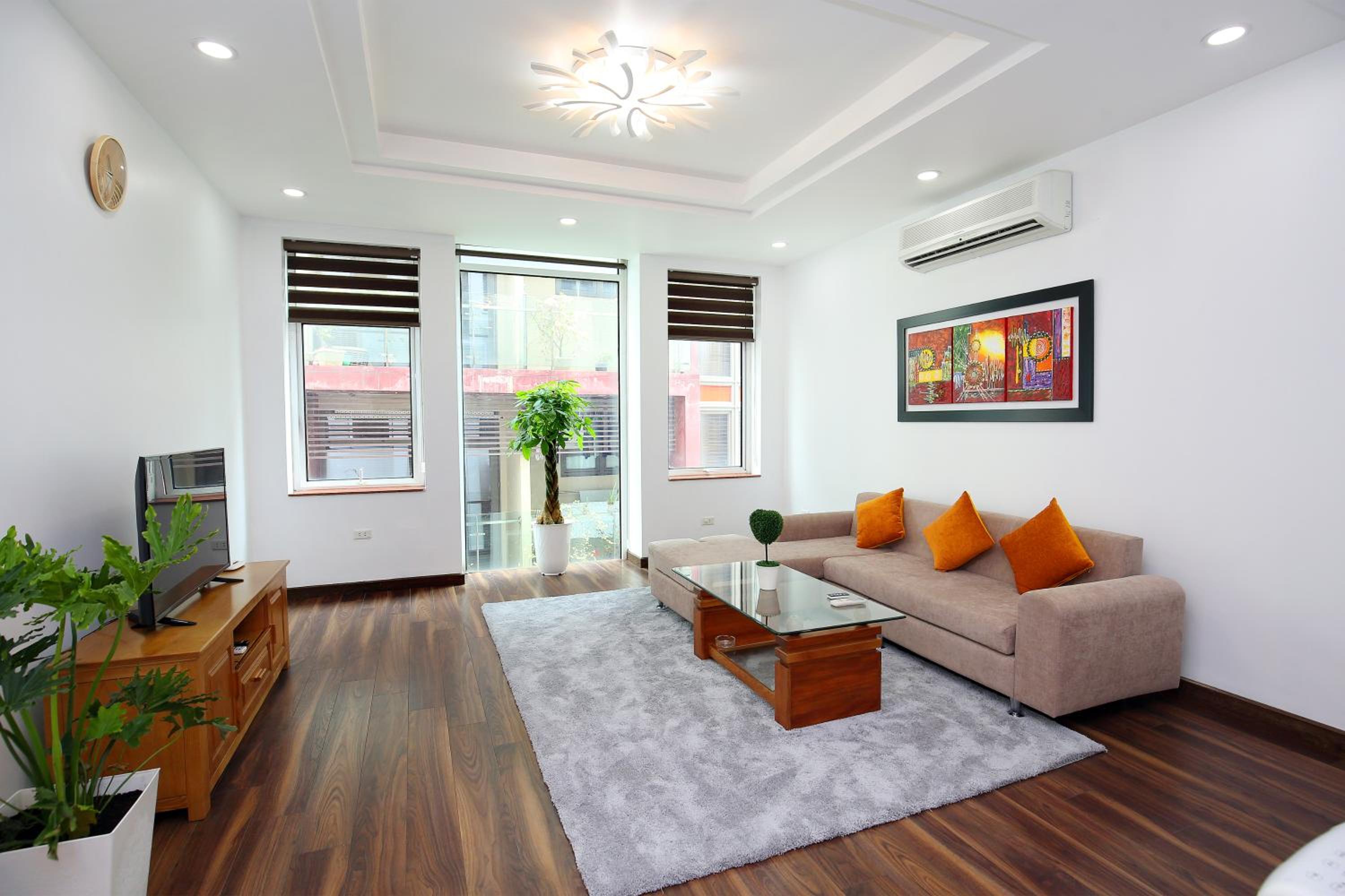 Sumitomo 3 Apartment for Japanese at 535 Kim Ma