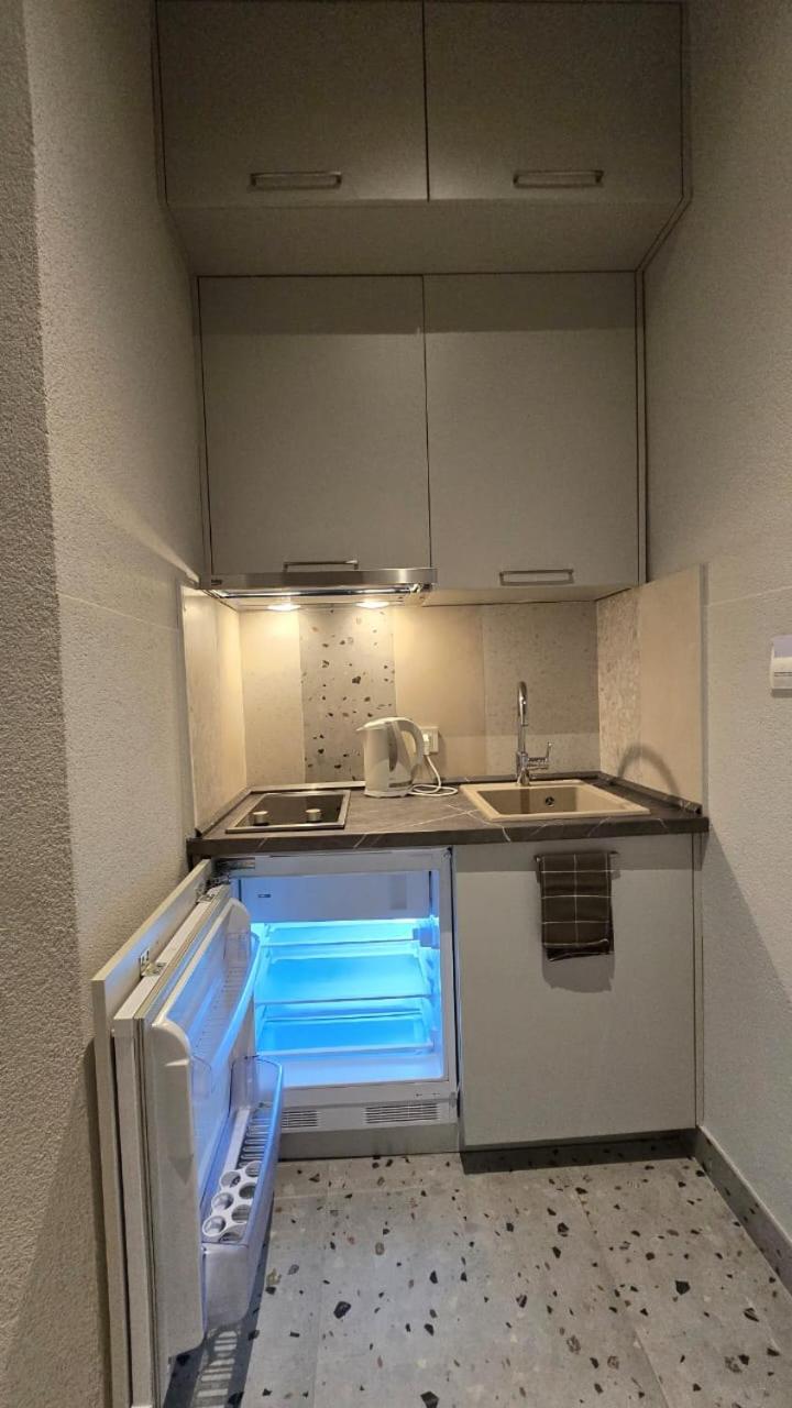 Apartment Dora 2, beach apartment view 2