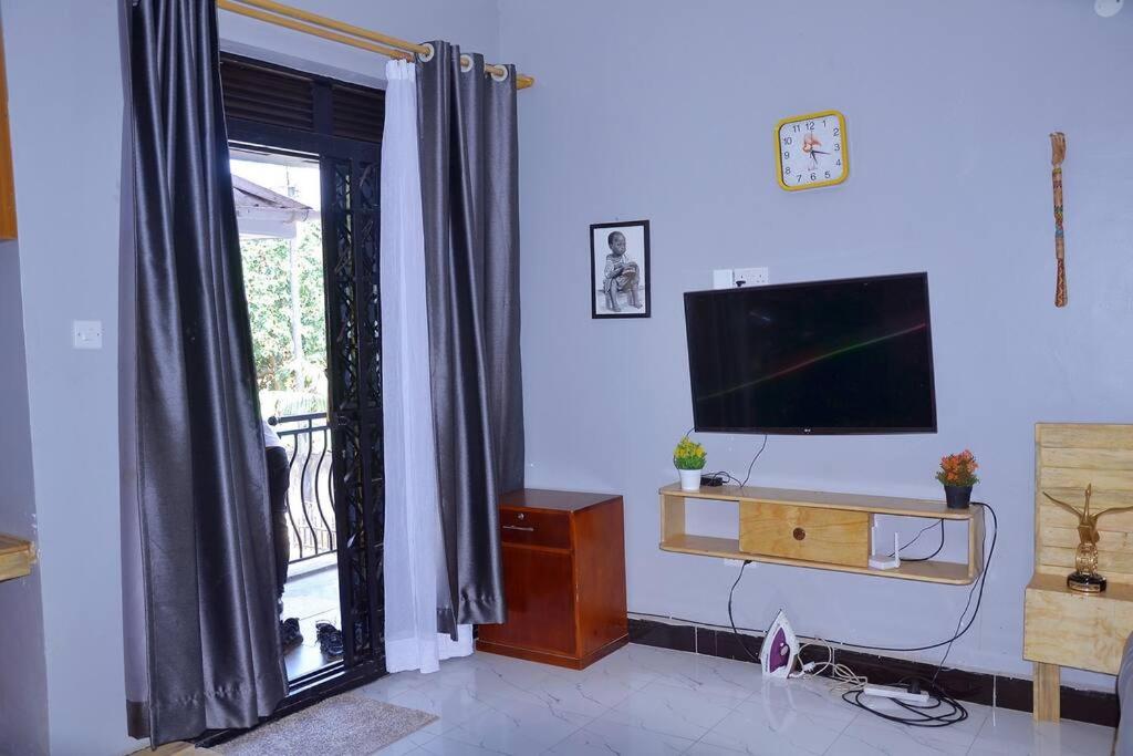 It's a studio room apartment