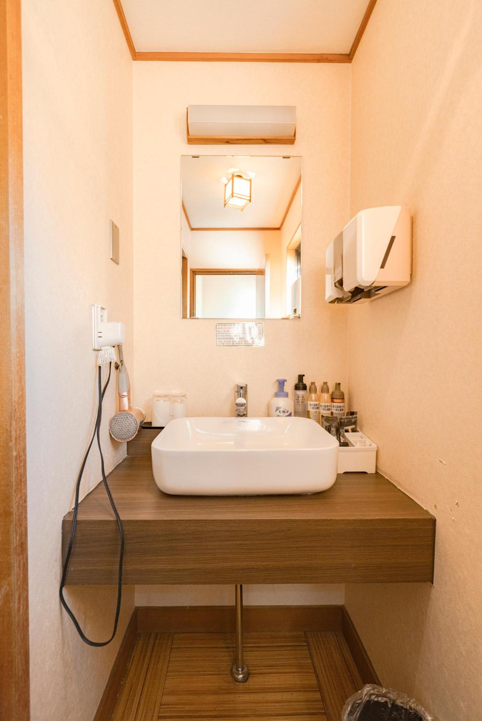 Hokkawa Onsen Hotel