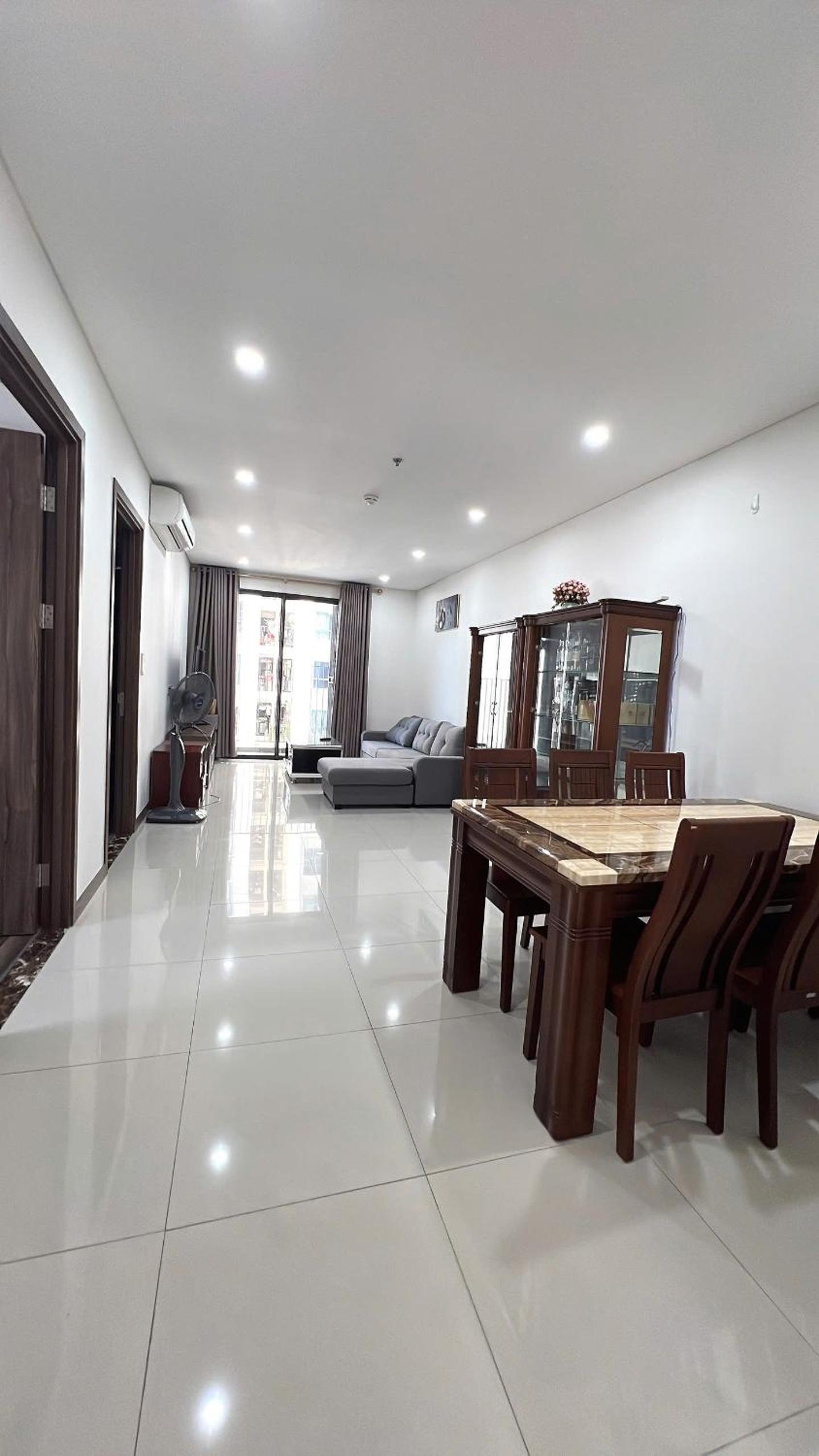 Ha Đo Centrosa Building , Ba Thang Hai street, distrist 10