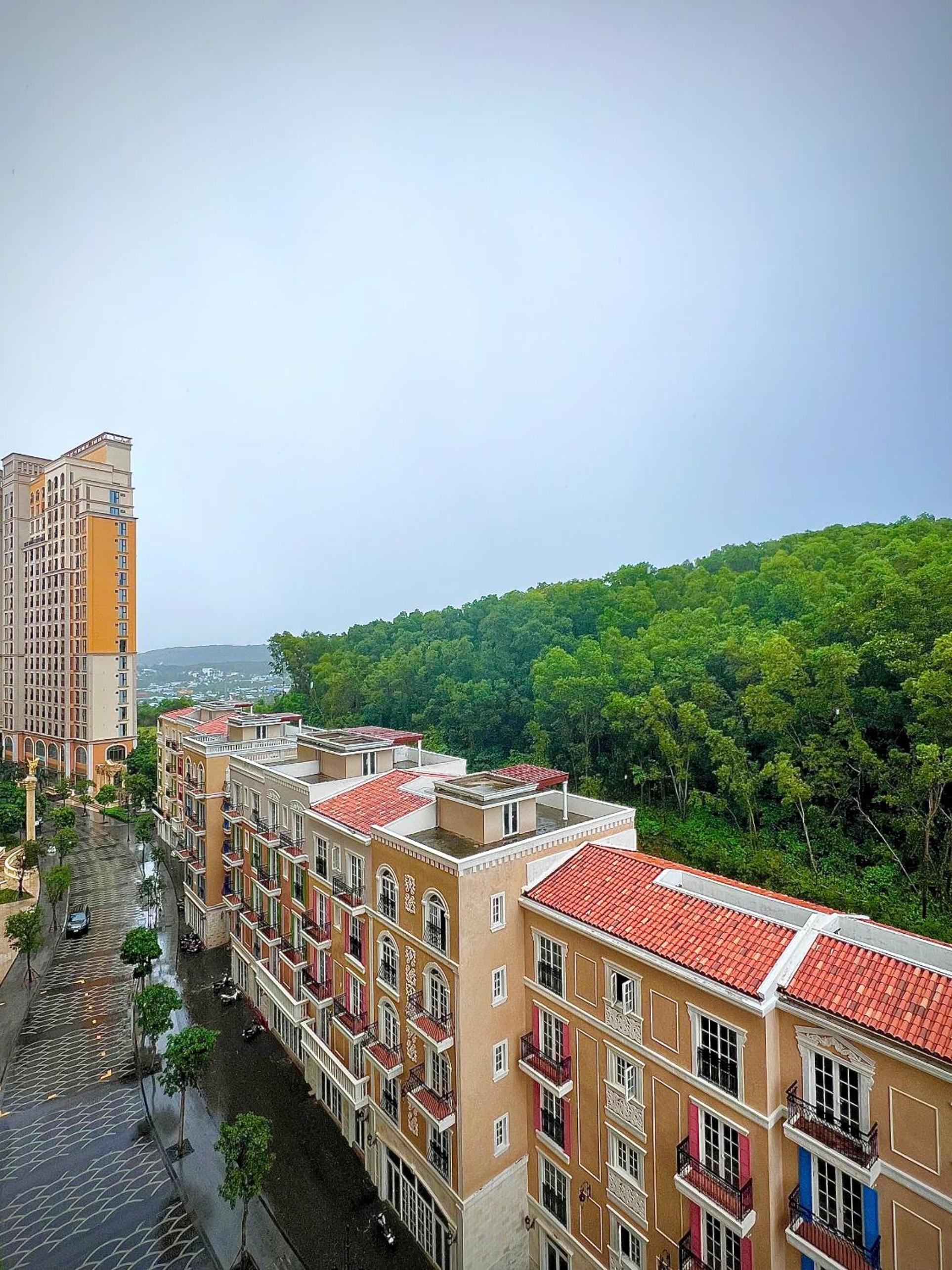 Căn hộ nghỉ dưỡng cao cấp Hillside Residence Phú Quốc