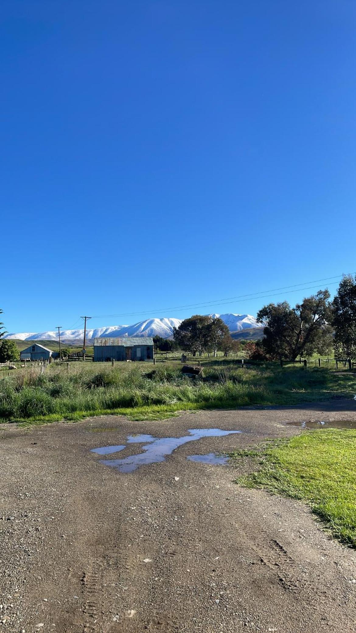 Eden Cottage, Wedderburn view 3