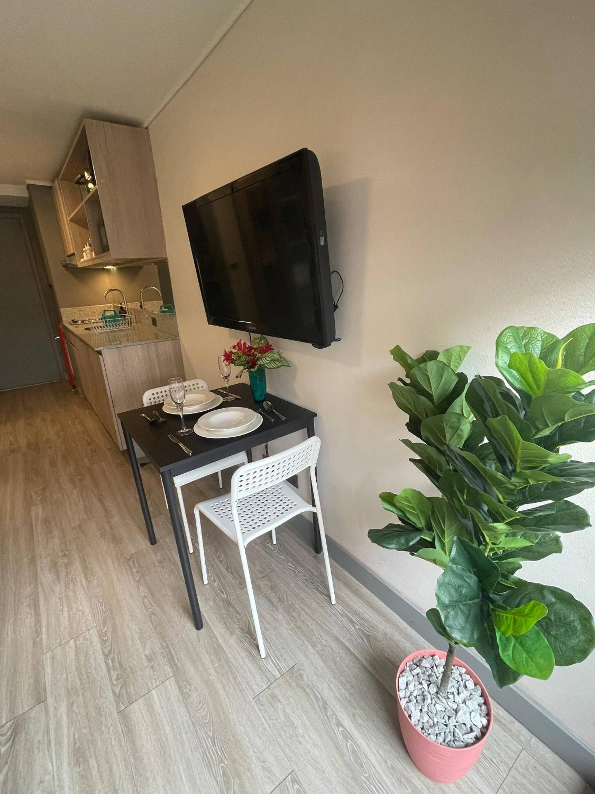 Lindo Estudio con parking gratis