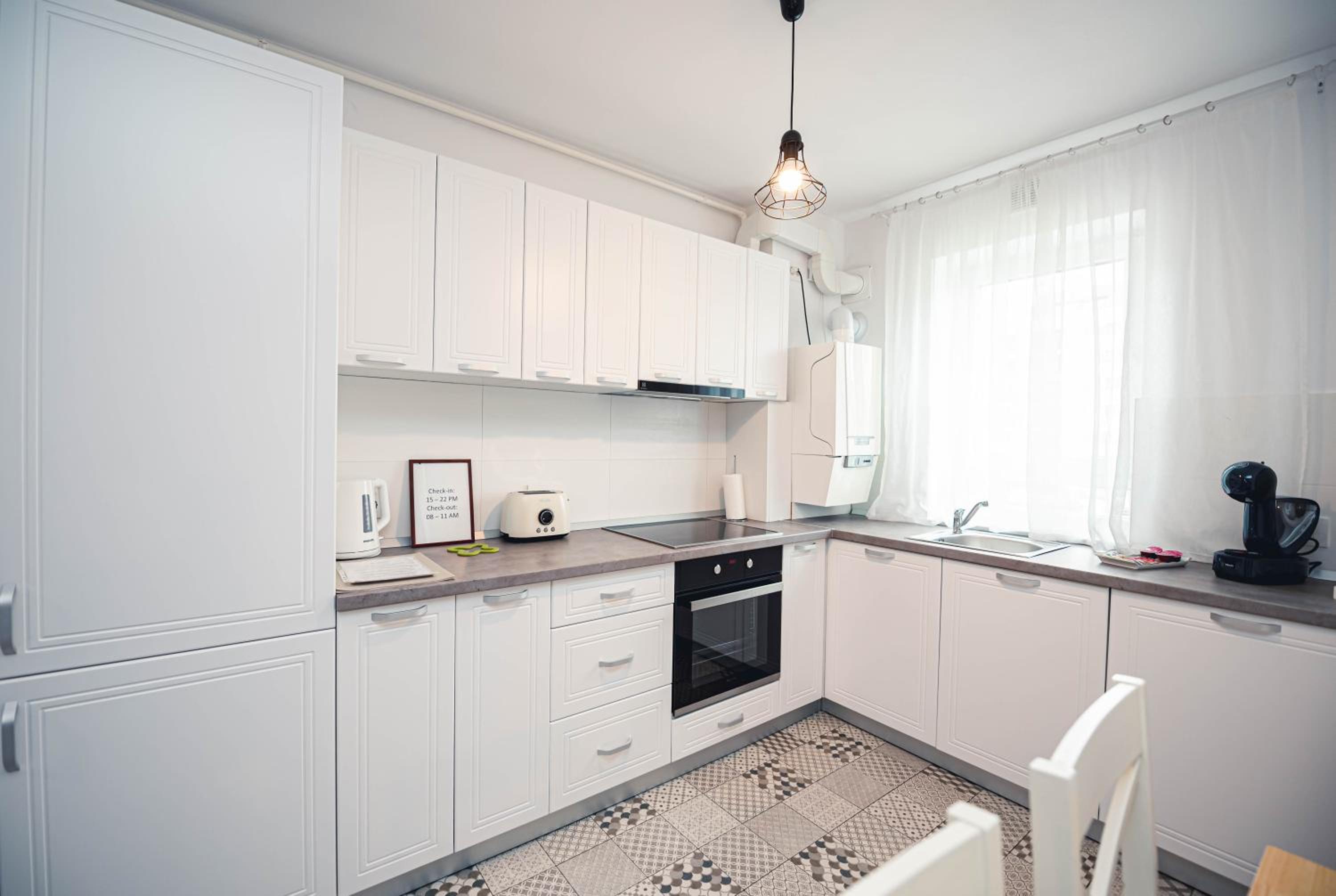 White Mood Apartment 2 Brasov view 3