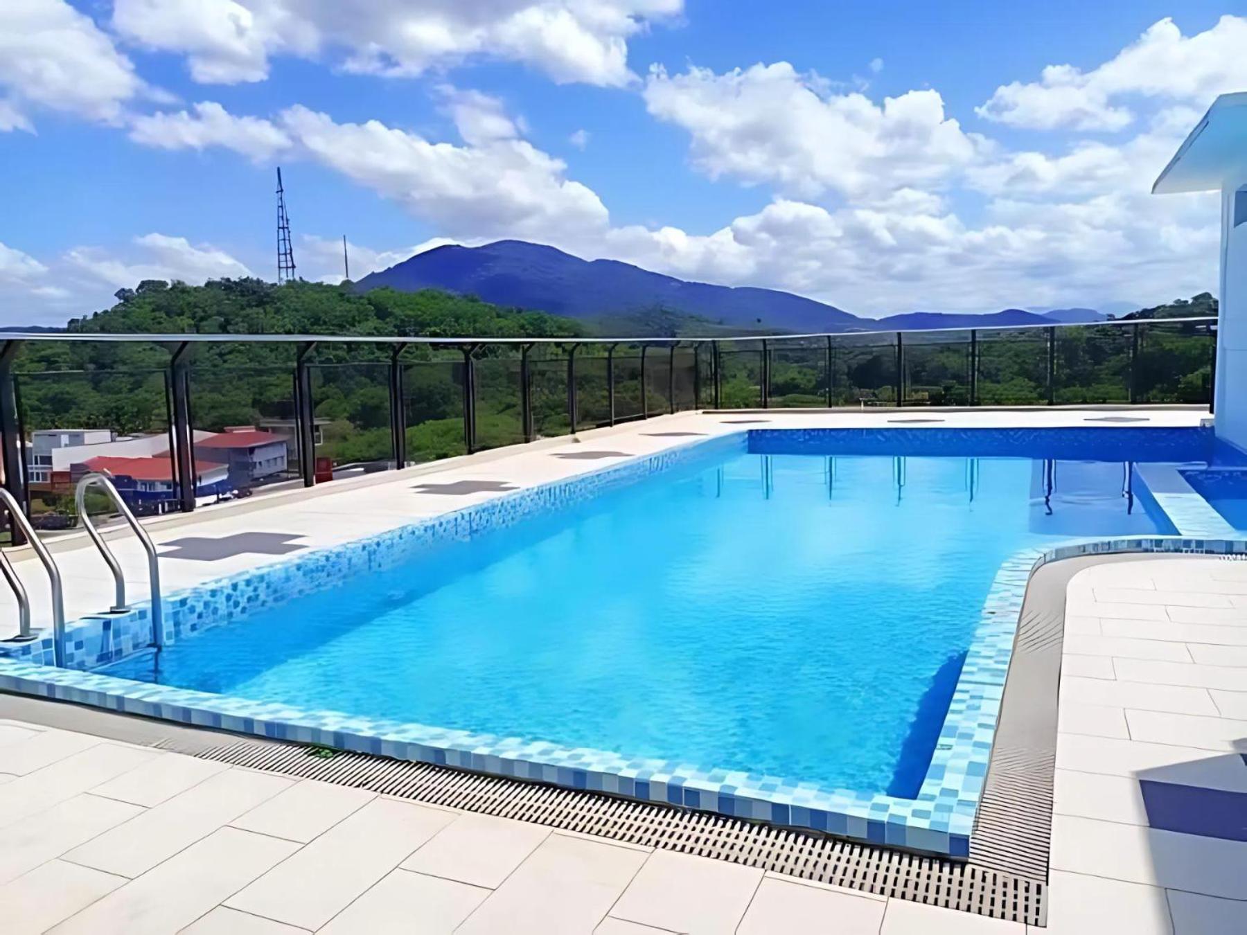Homestay TS Suria Suite with swimming pool at Hotel Mutiara photo 2