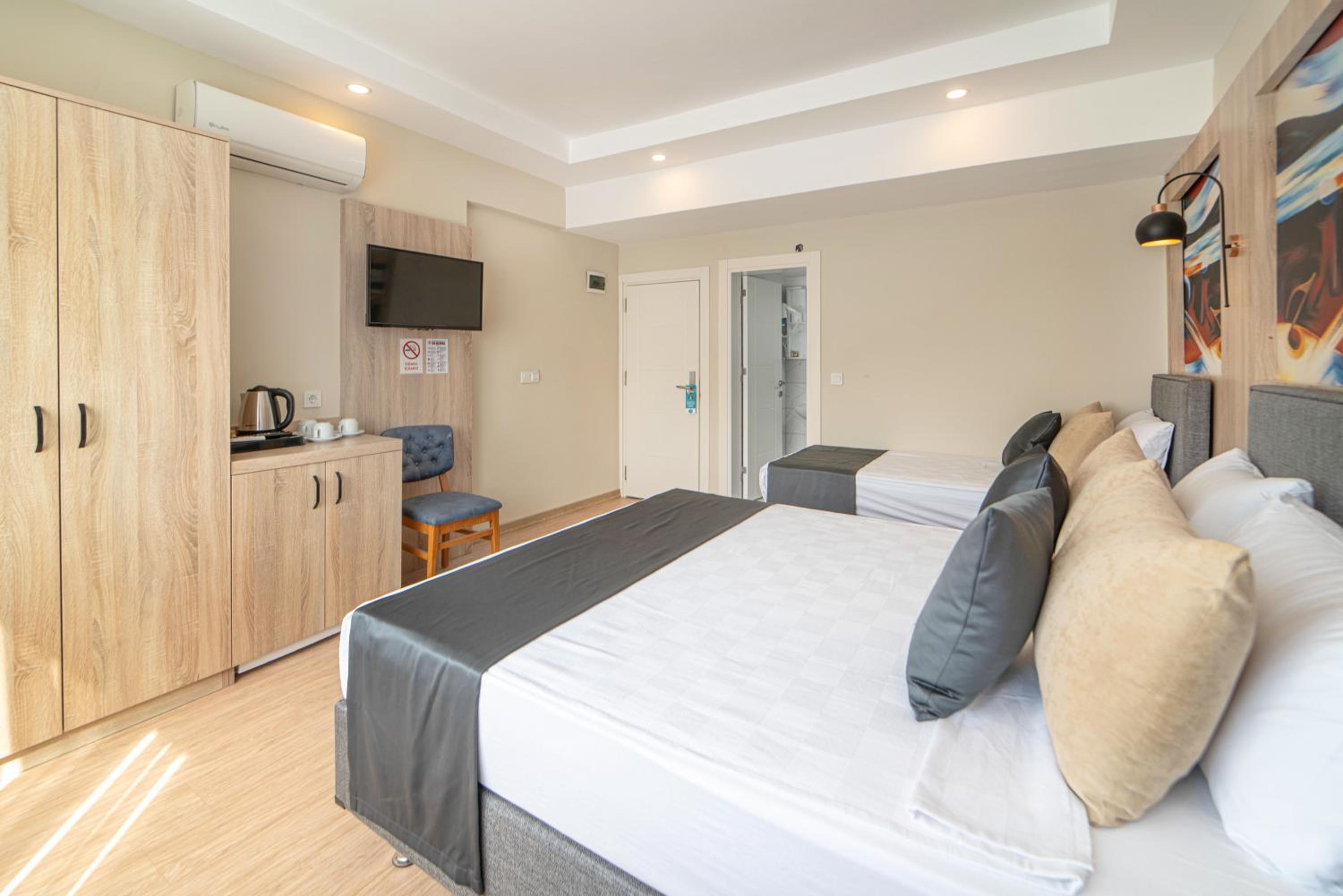 Deniz Boutique Hotel - Image 46