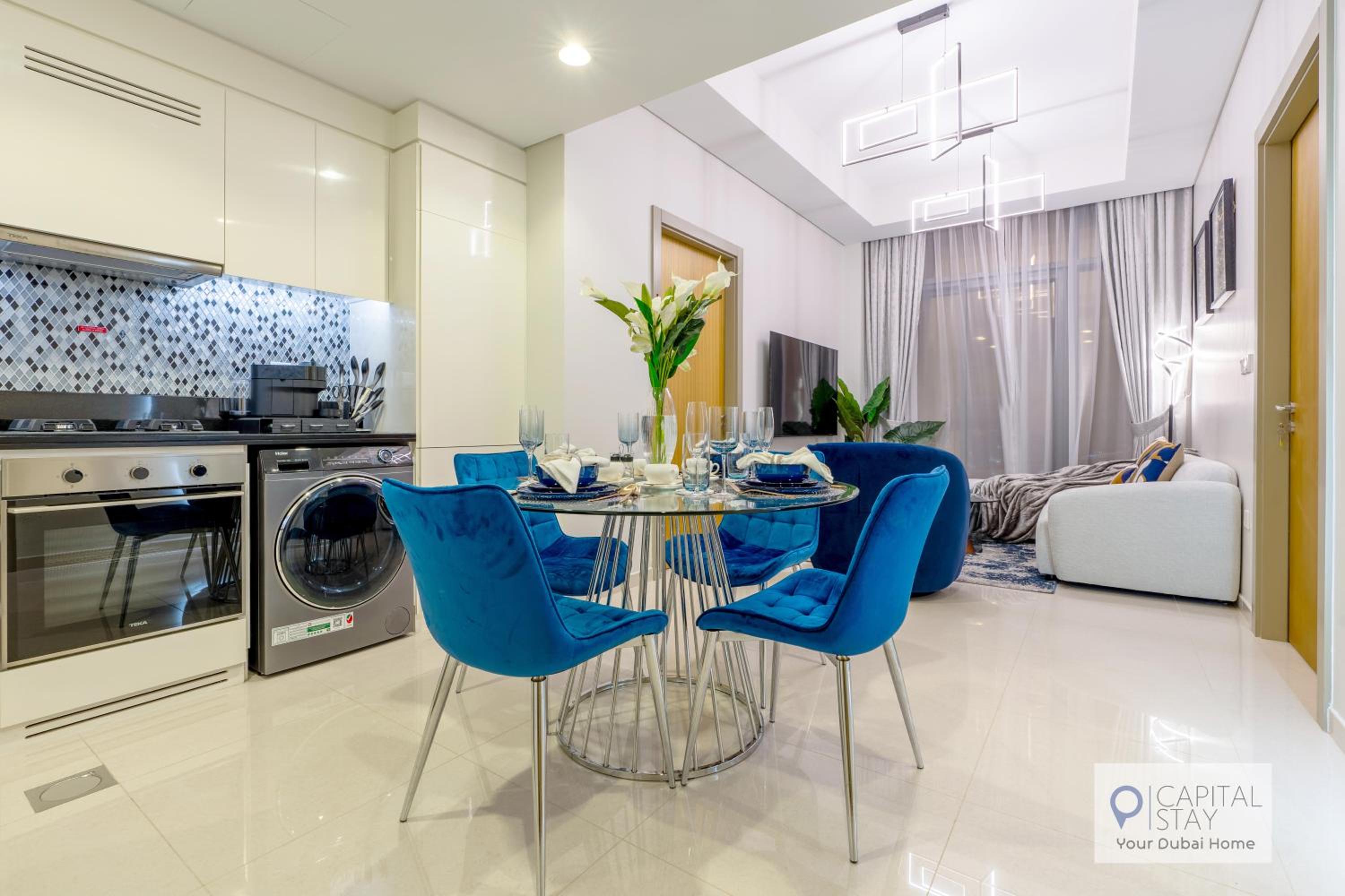 Capital Stay - 2 Bed Apt in Business Bay Dubai