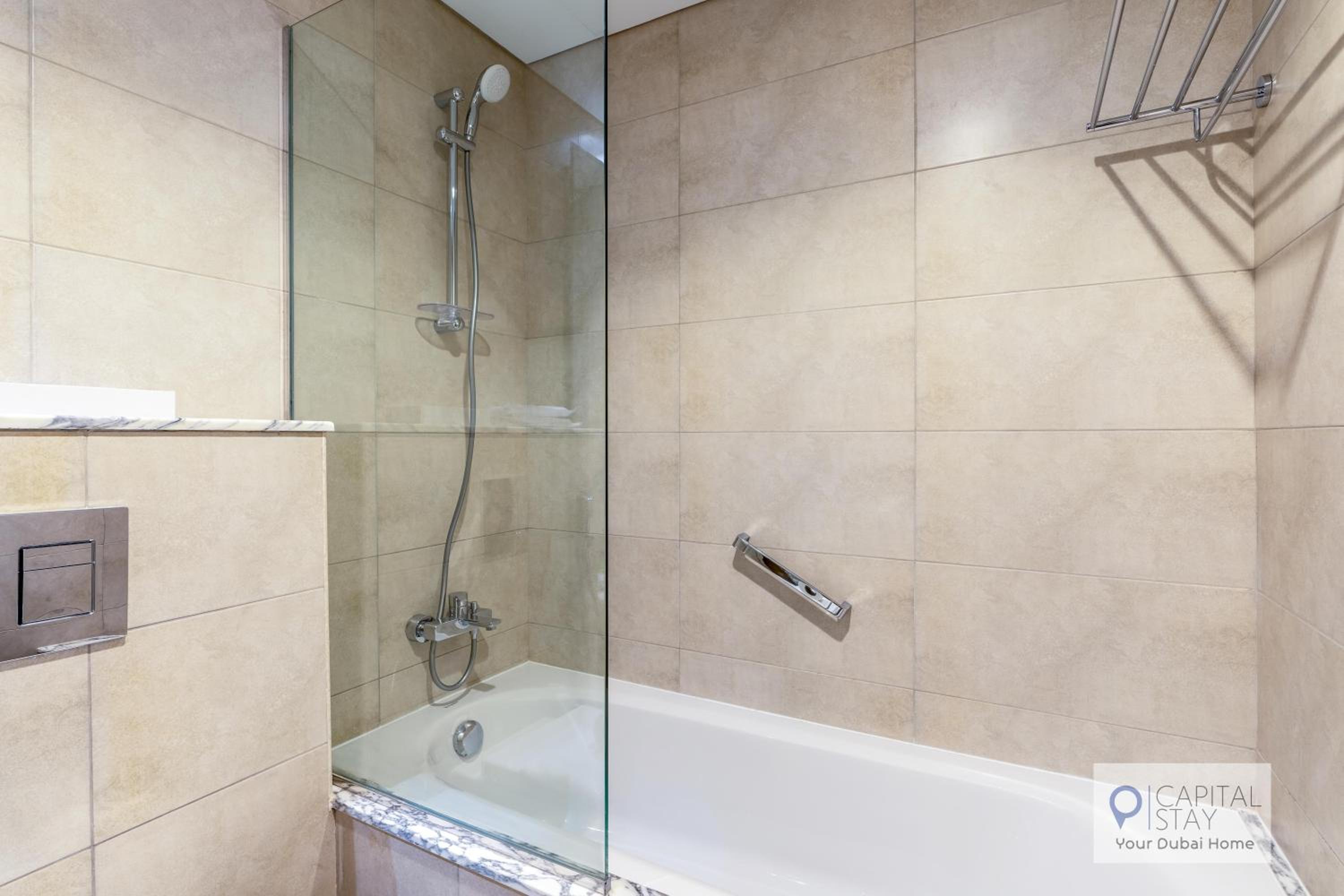 Capital Stay - 2 Bed Apt in Business Bay Dubai