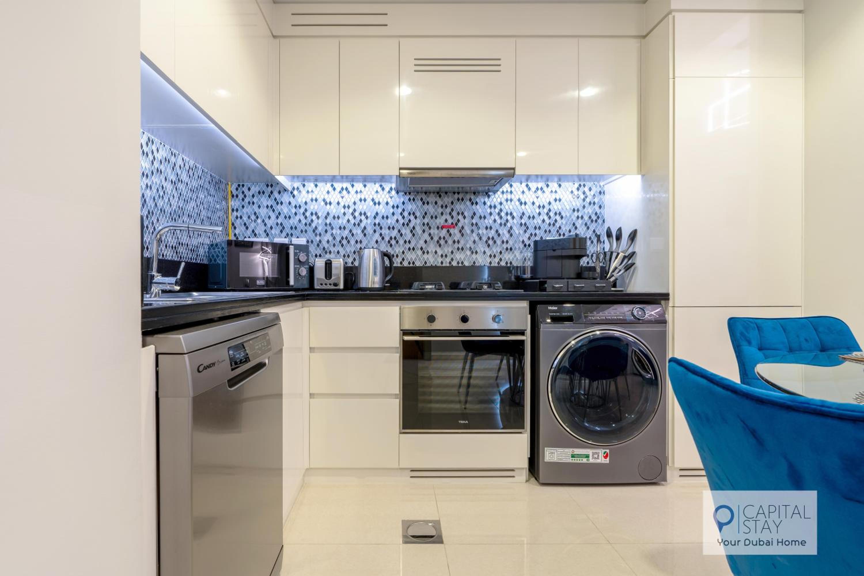 Capital Stay - 2 Bed Apt in Business Bay Dubai