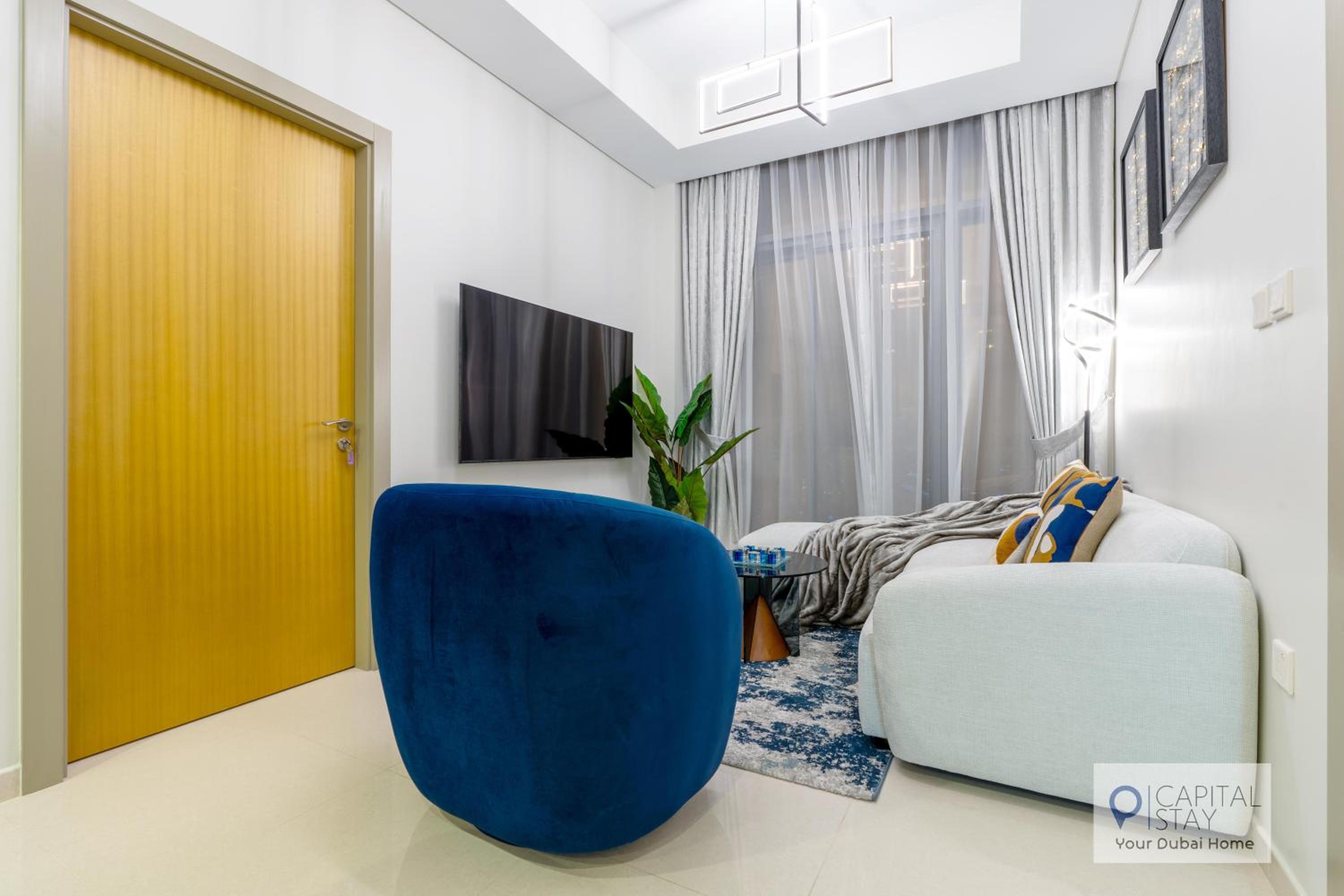 Capital Stay - 2 Bed Apt in Business Bay Dubai