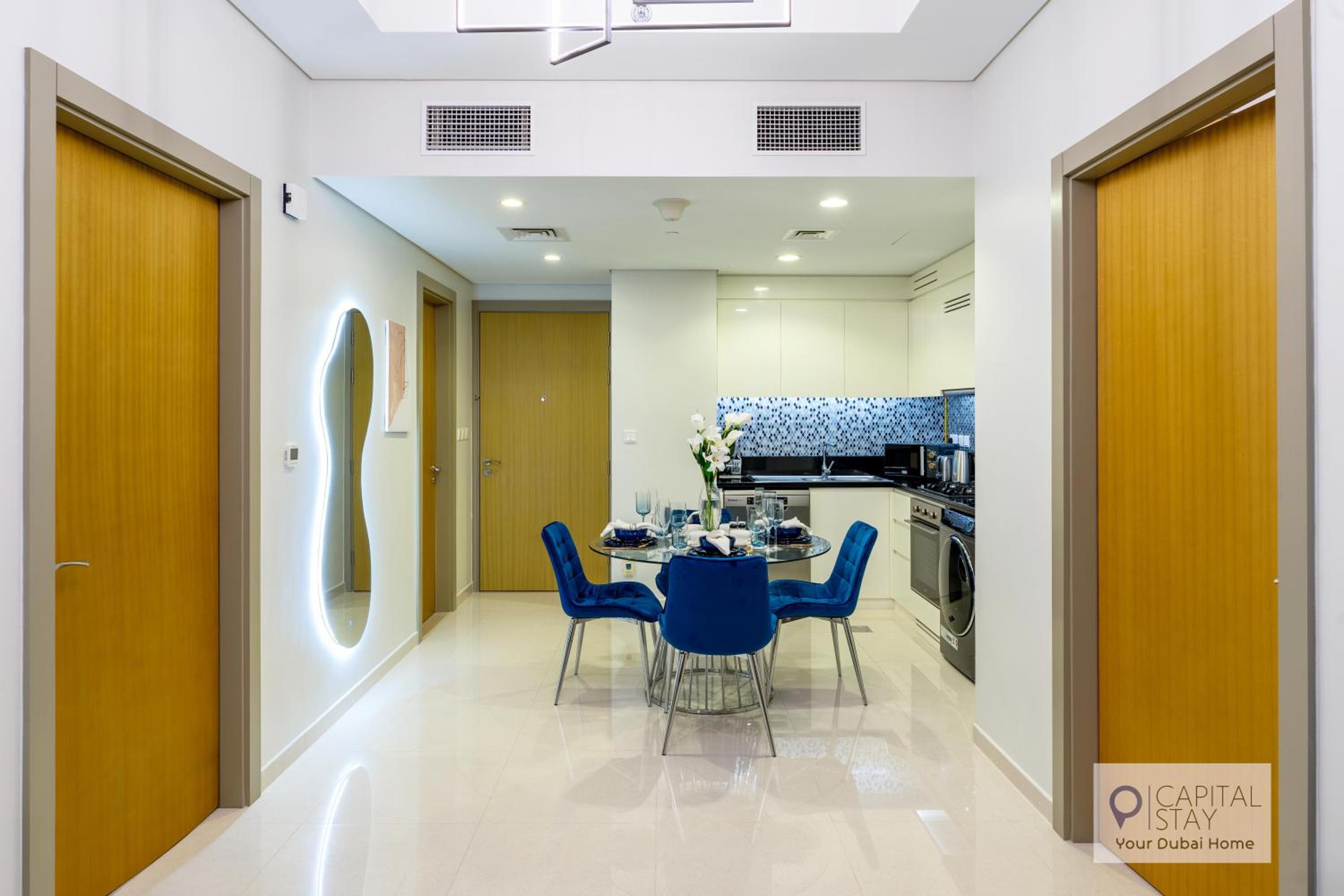 Capital Stay - 2 Bed Apt in Business Bay Dubai