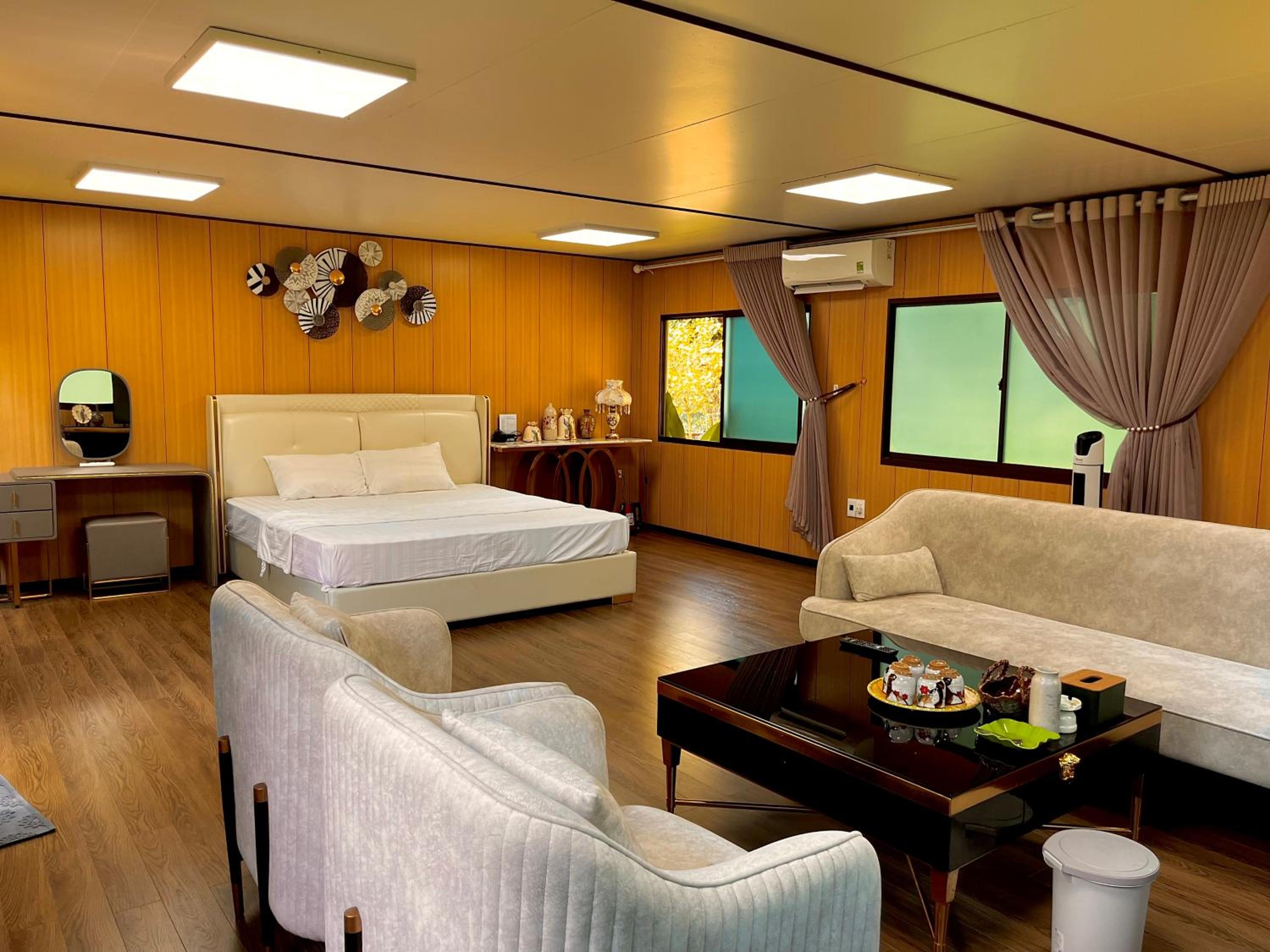 Sapphire Hill Resort