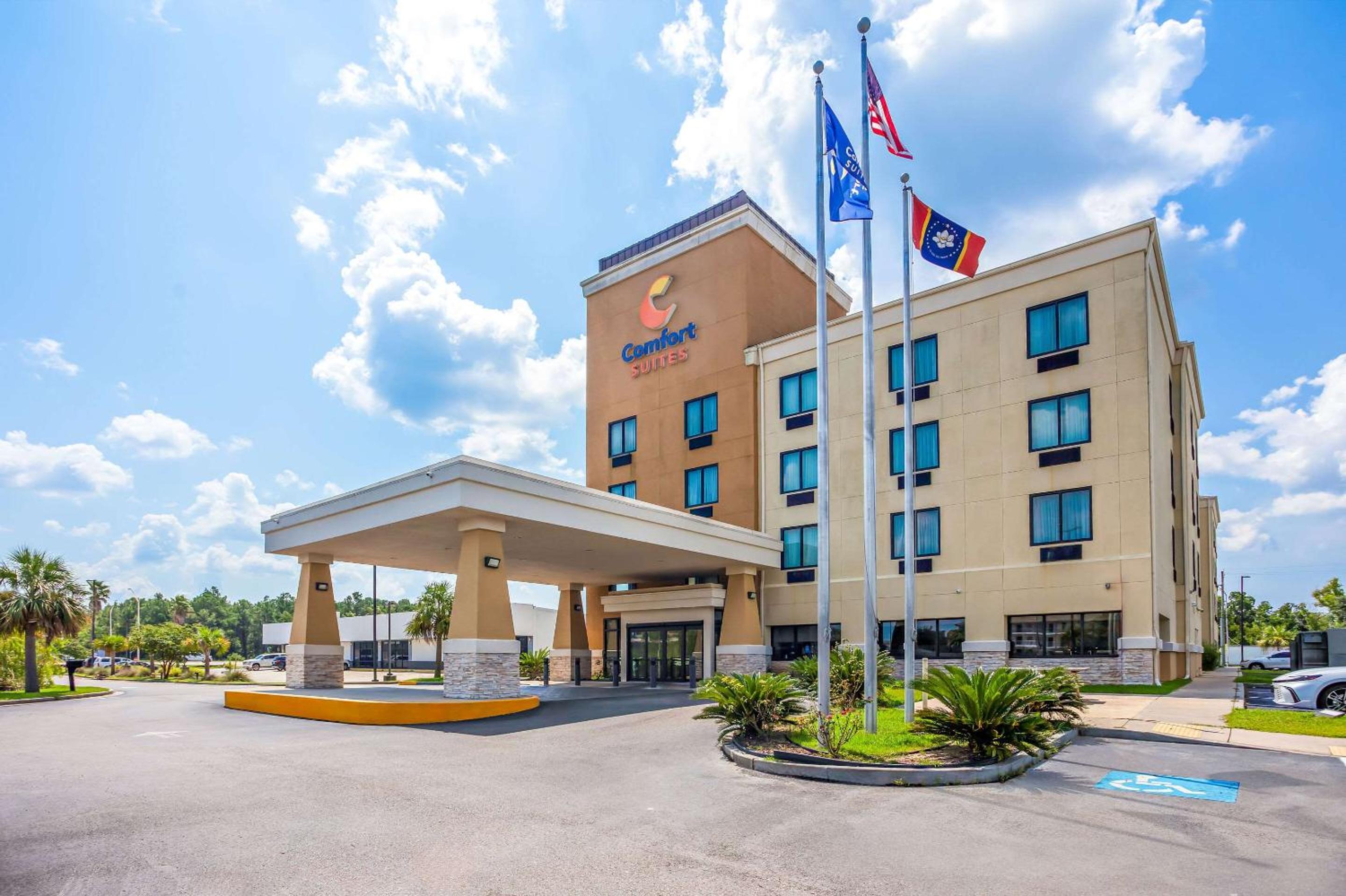 Hotel Comfort Suites