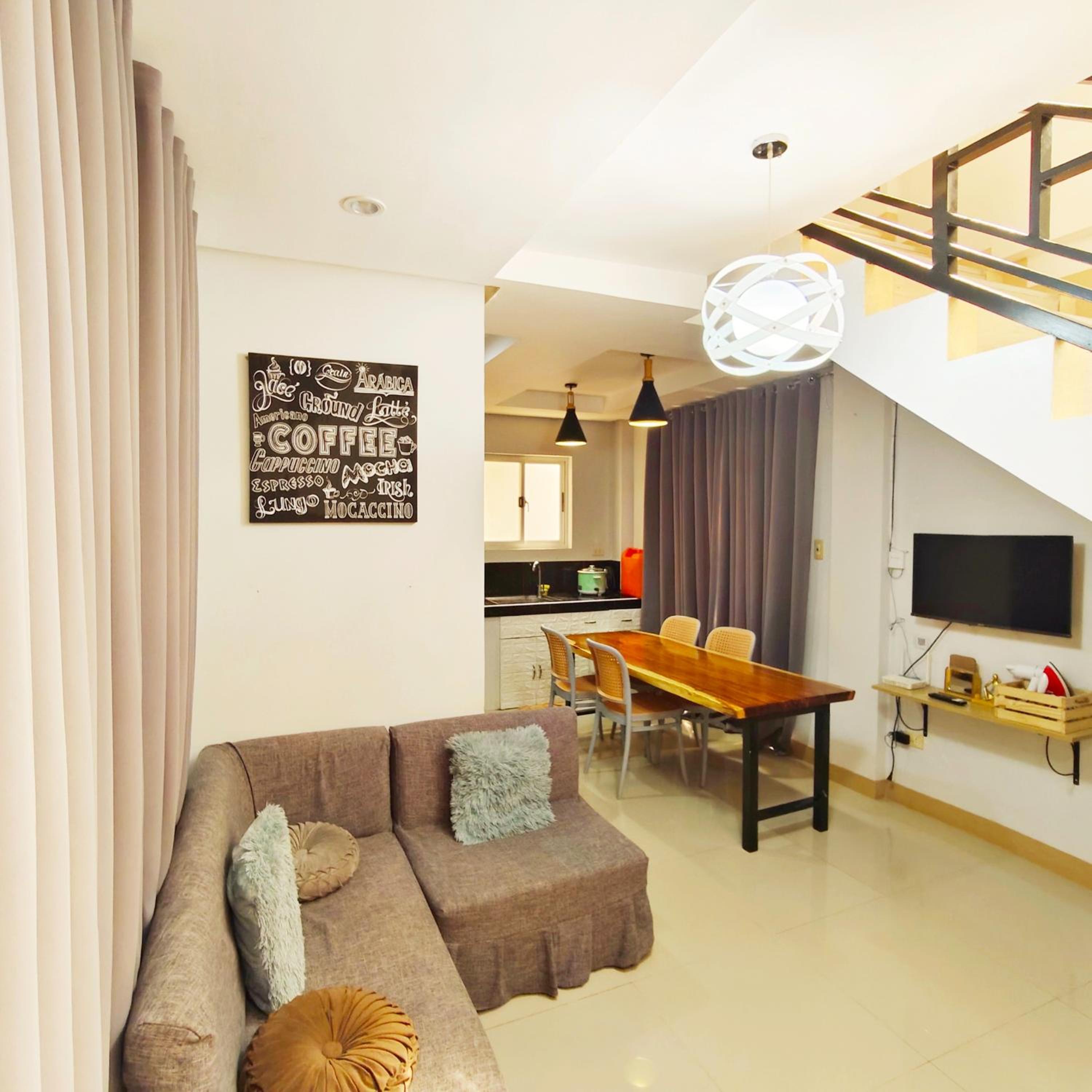 Ada's Residential Villa La Union