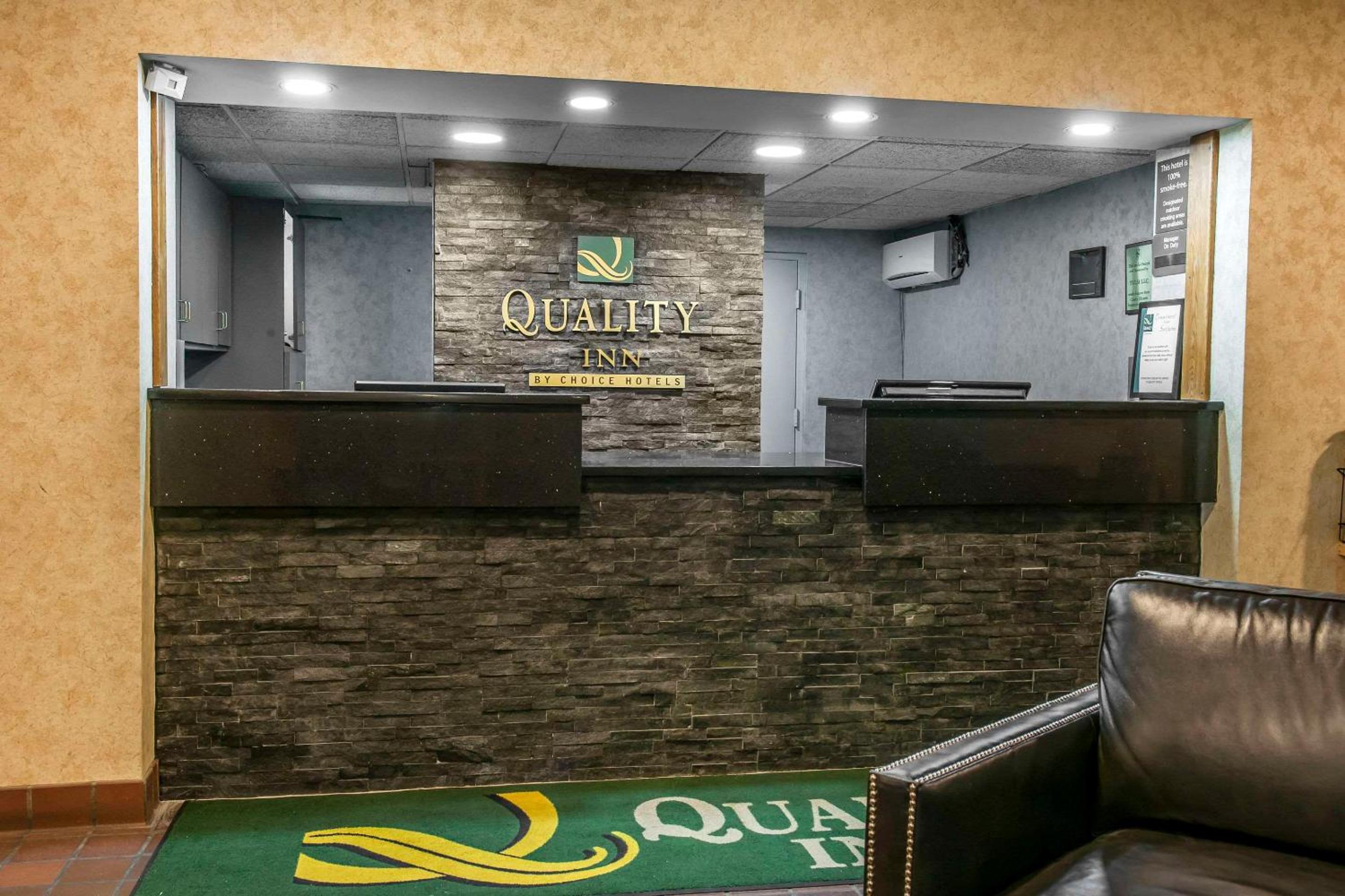 Quality Inn Conference Center Logansport view 4