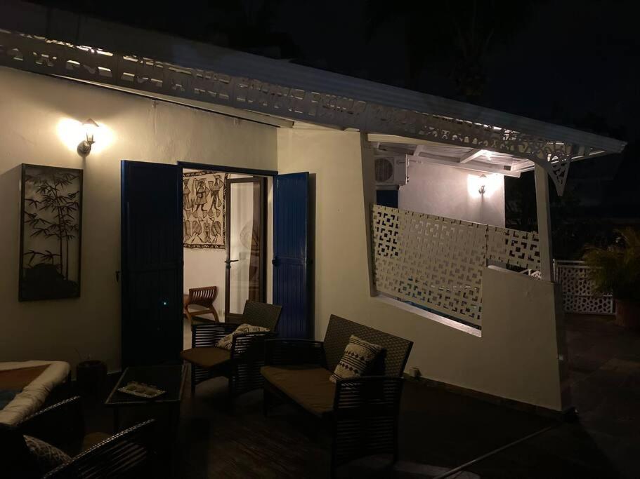 Villa Blue Ravnal view 3