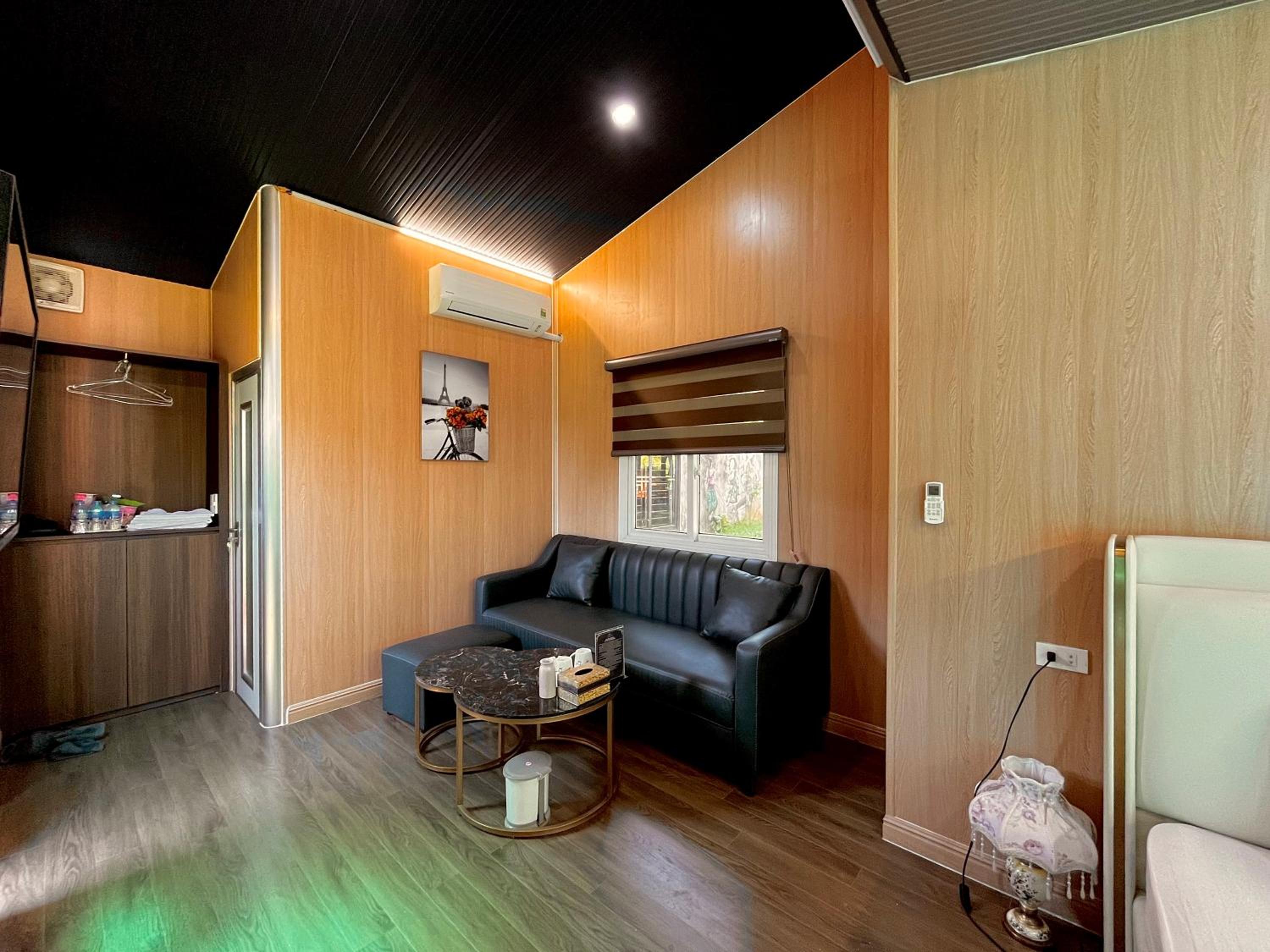 Sapphire Hill Resort