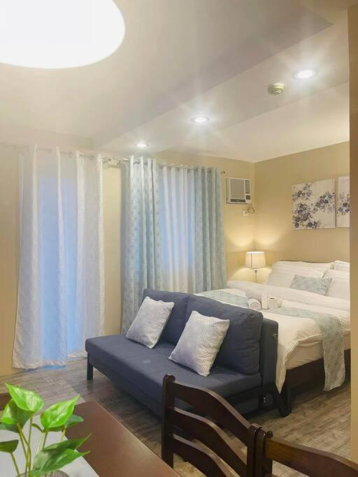 AR07 Quiet and Cozy Studio condo unit view 3