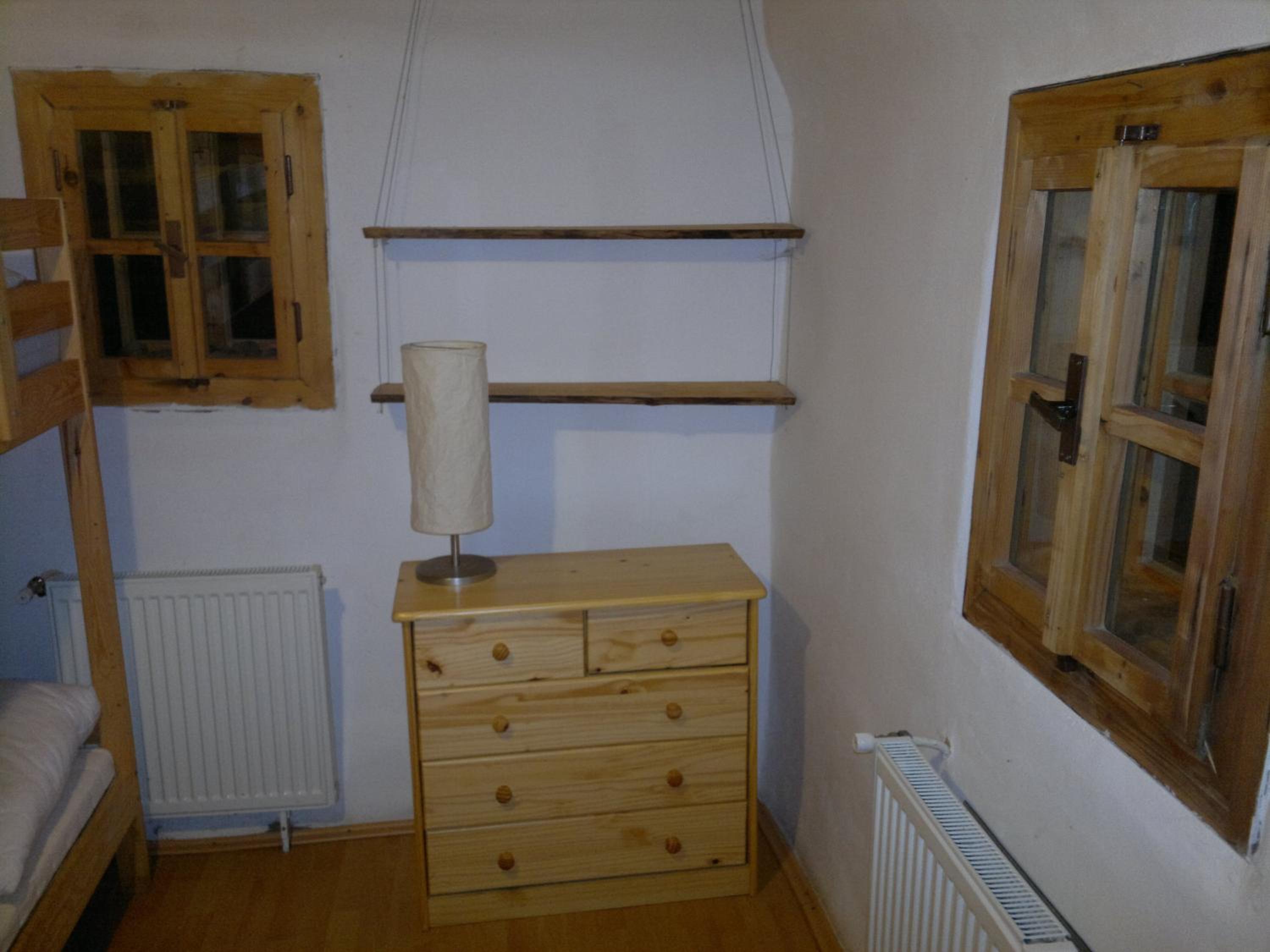 Photo 33
