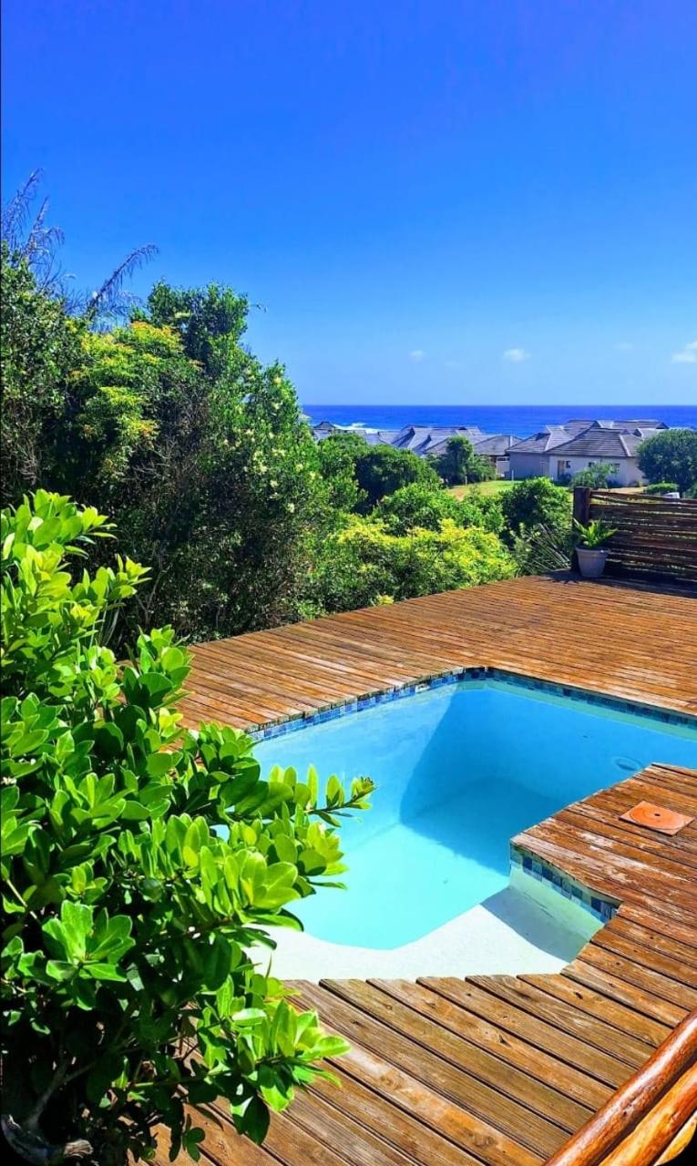 Baleia Azul - House 7B