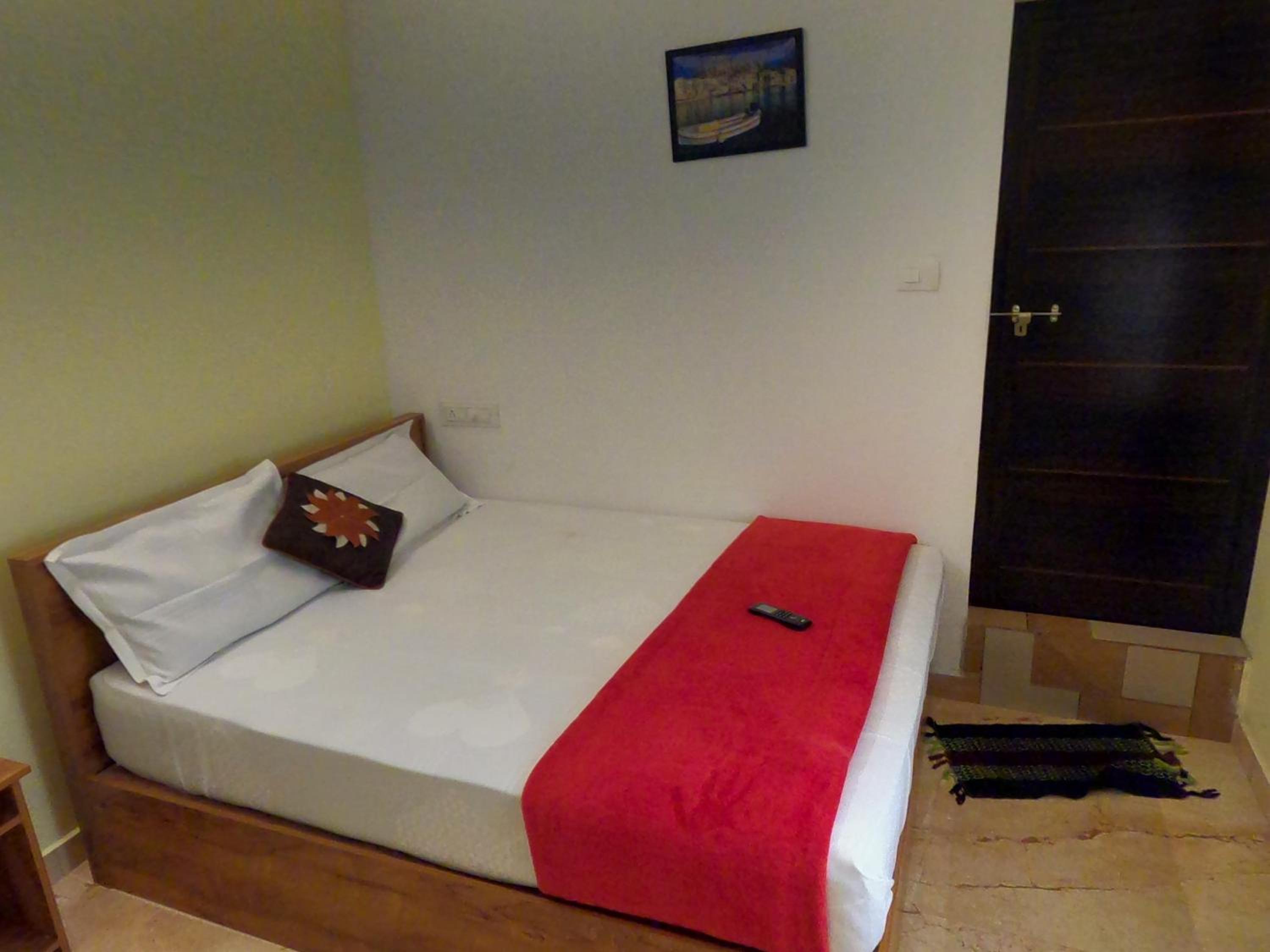 Clive Ten Resorts Athirappilly,10 minutes drive from Athirappilly waterfall