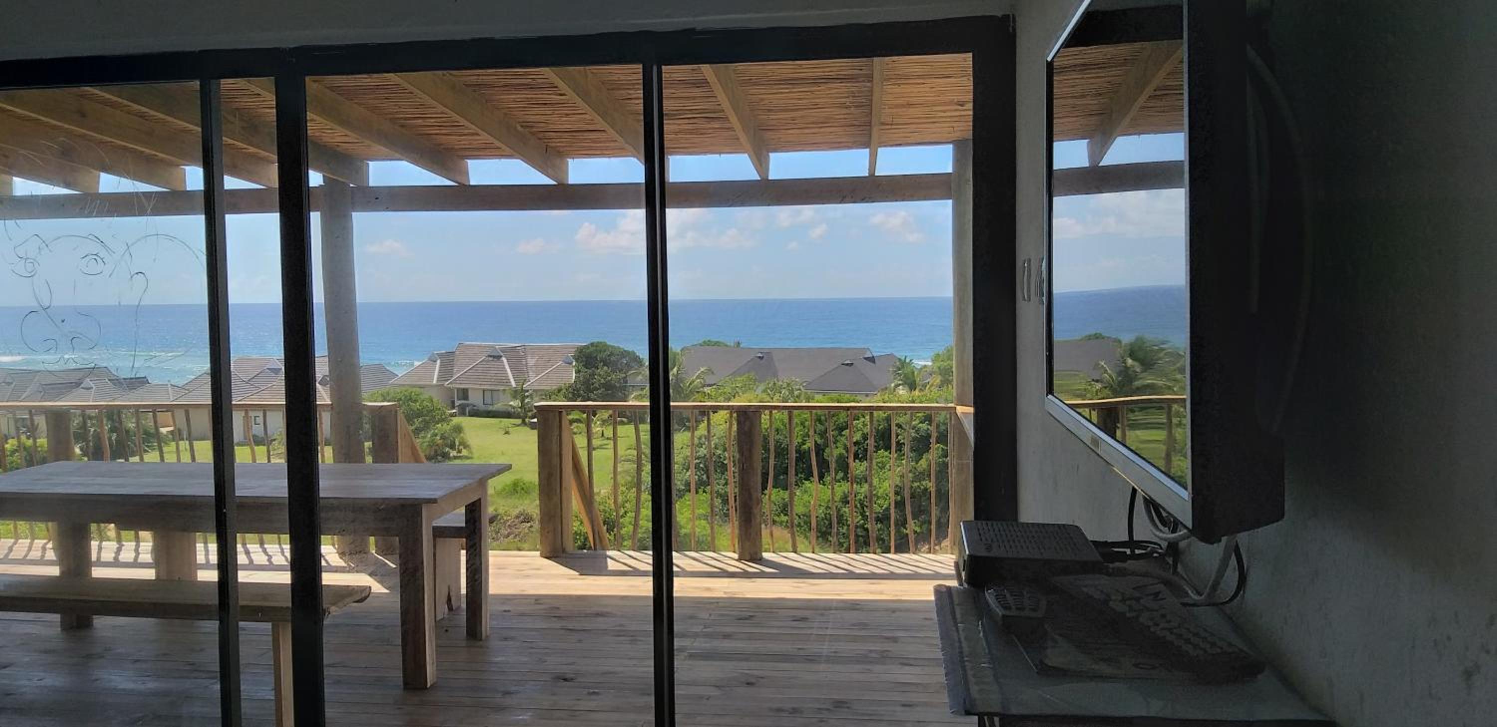 Baleia Azul - House 7B