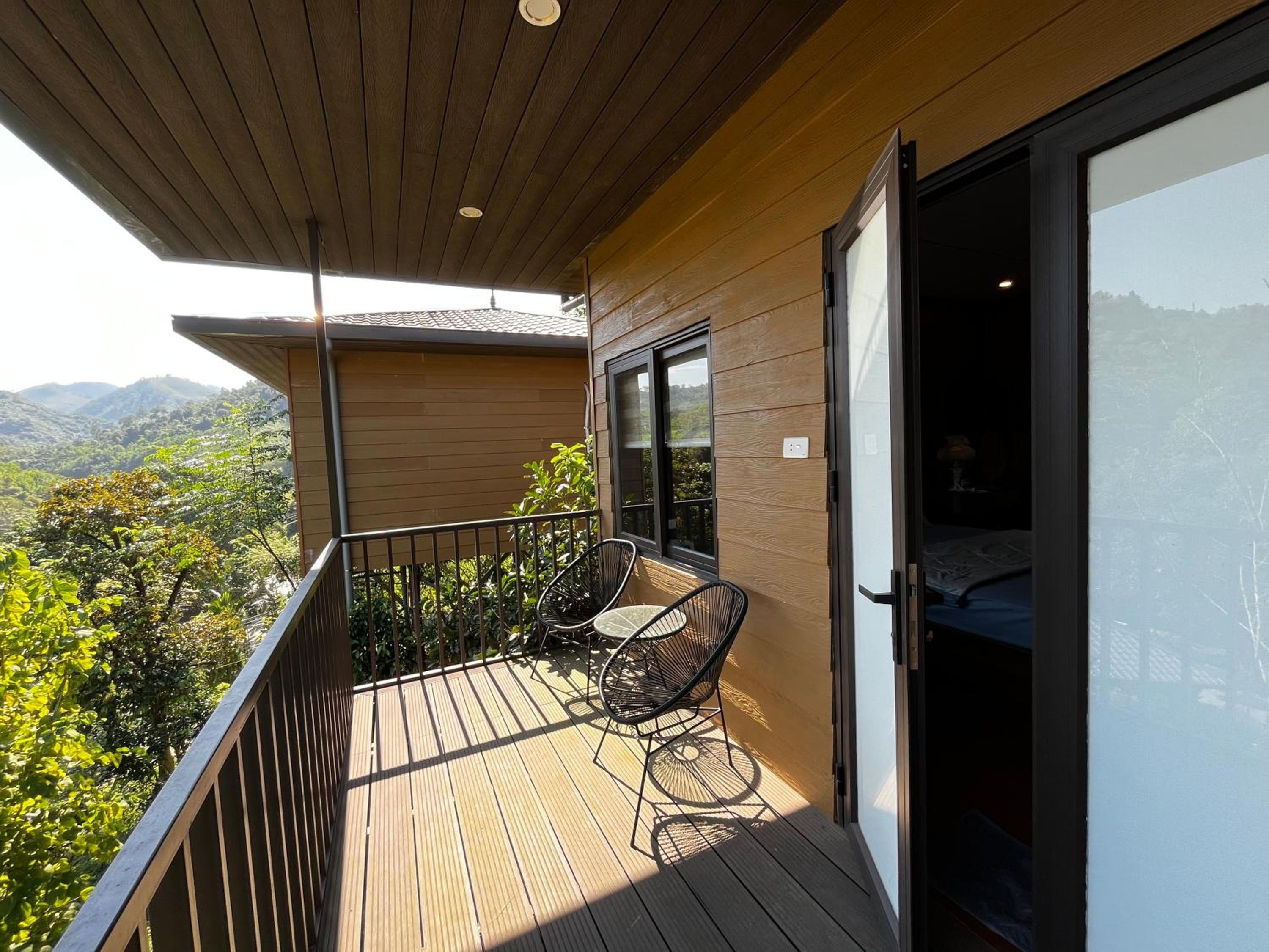 Sapphire Hill Resort