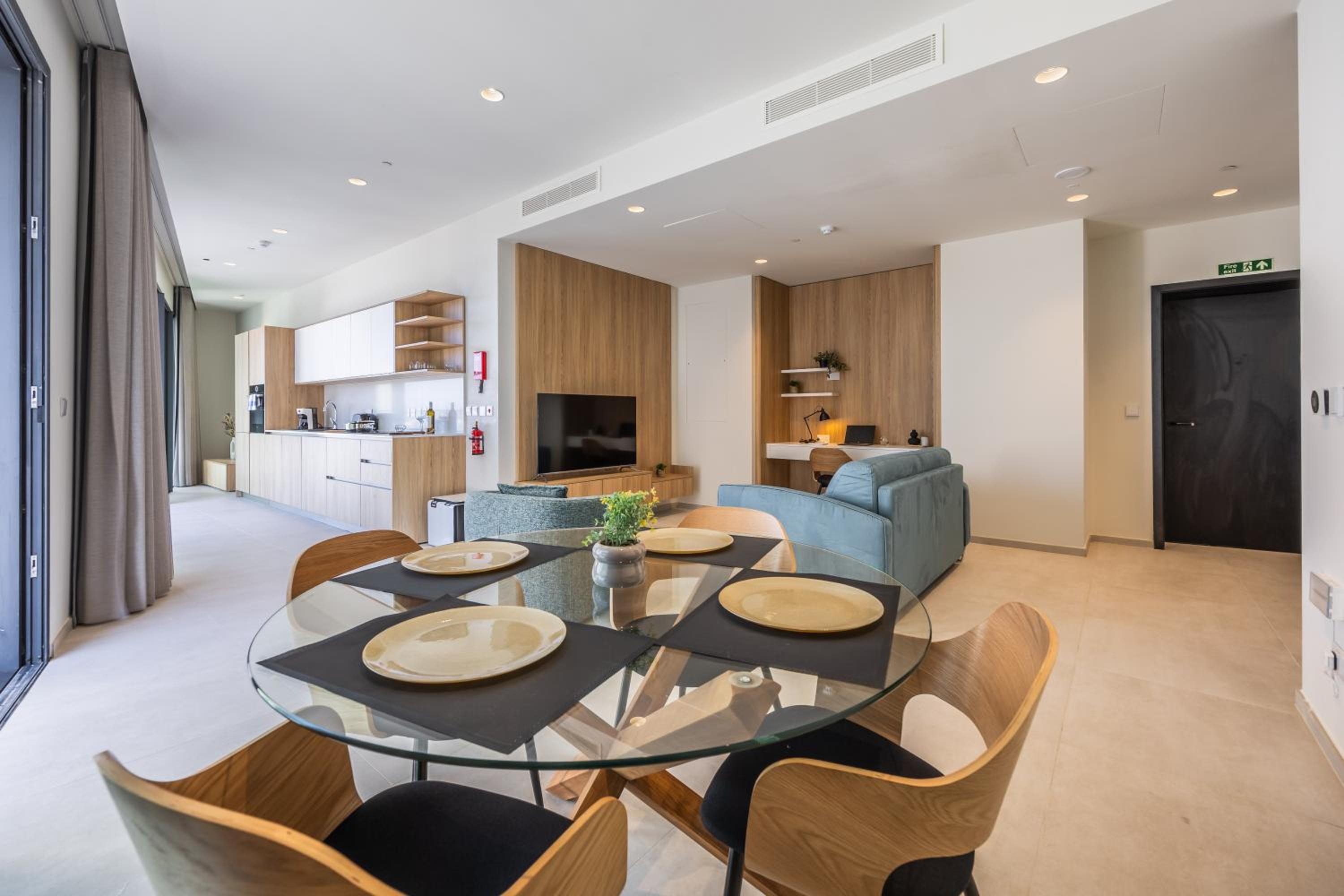 Cityscape Residence in Mercury Tower photo 2