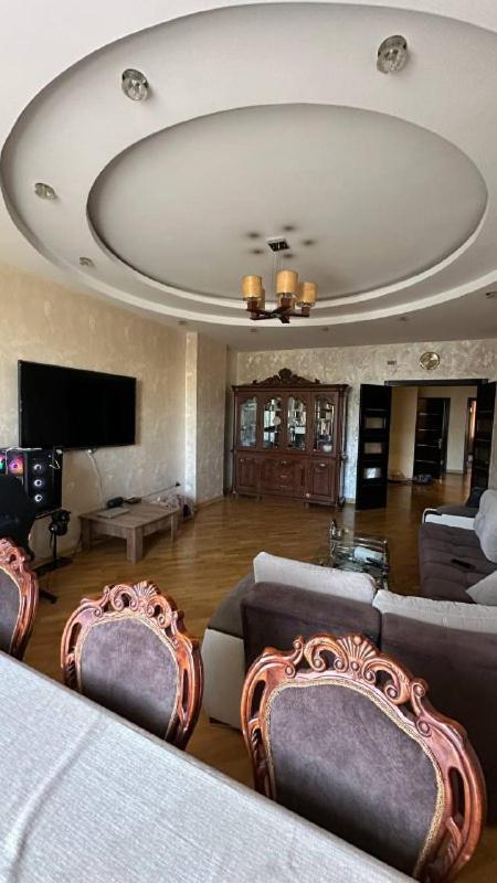 Big Apartment in Centlar area