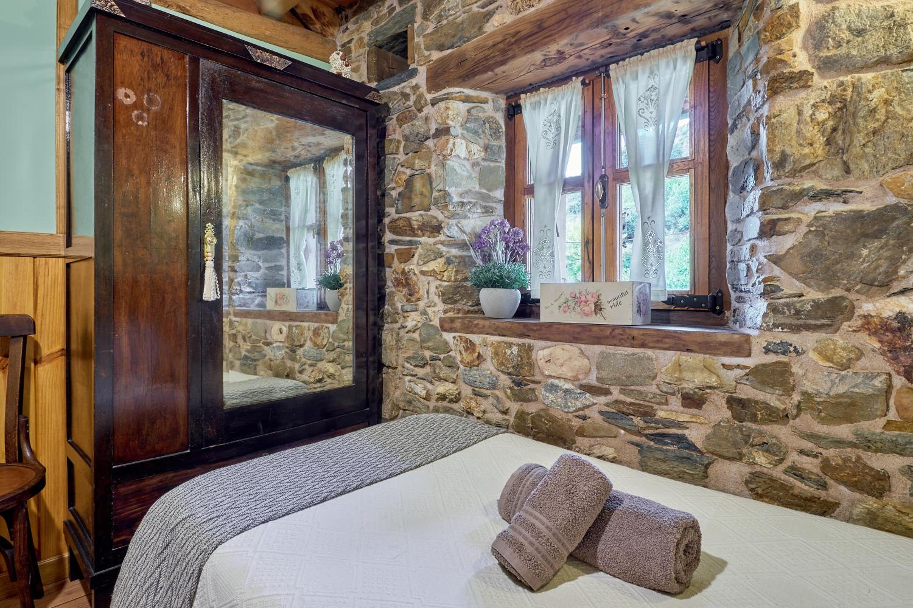 Casa Rural Cornatel