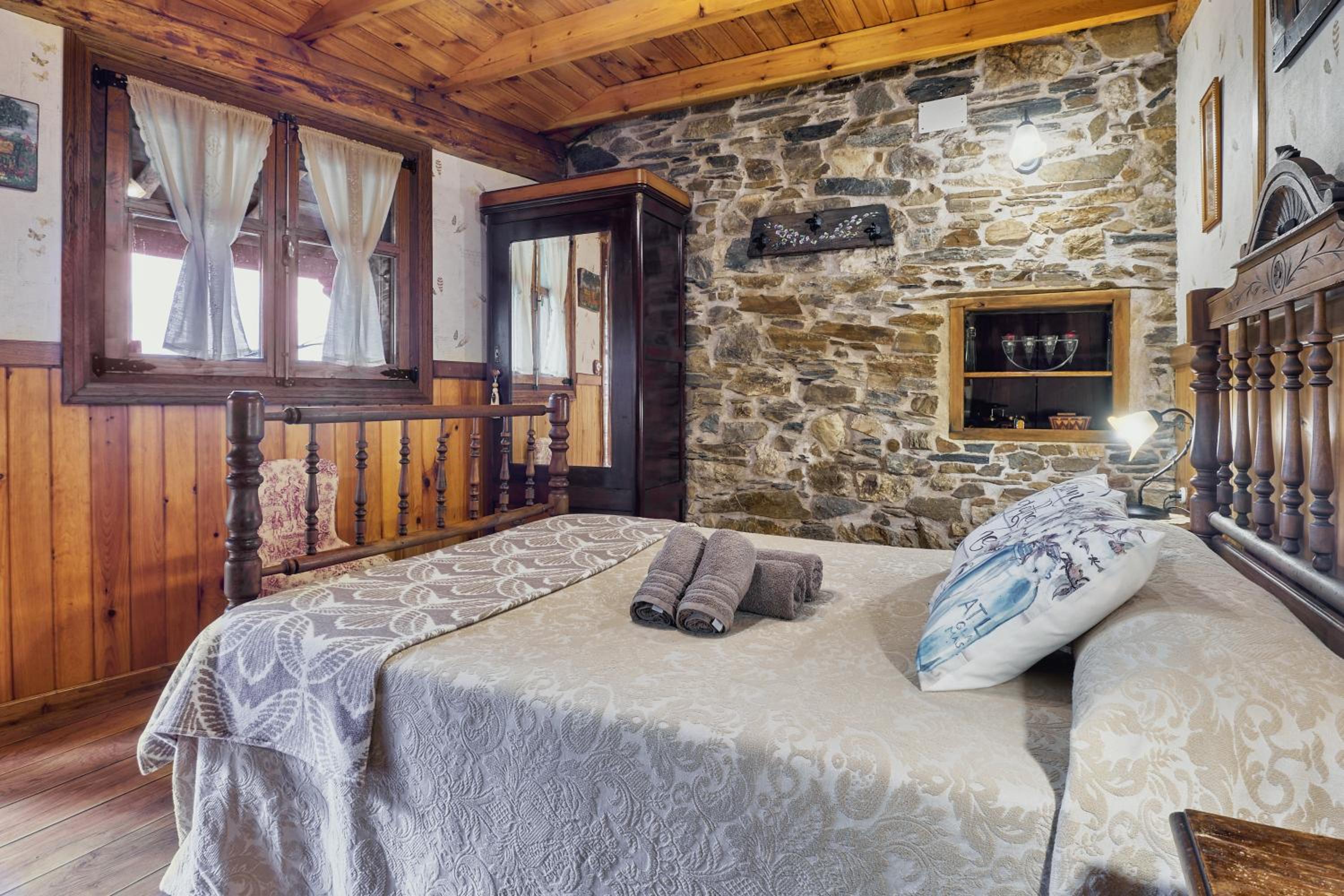 Casa Rural Cornatel