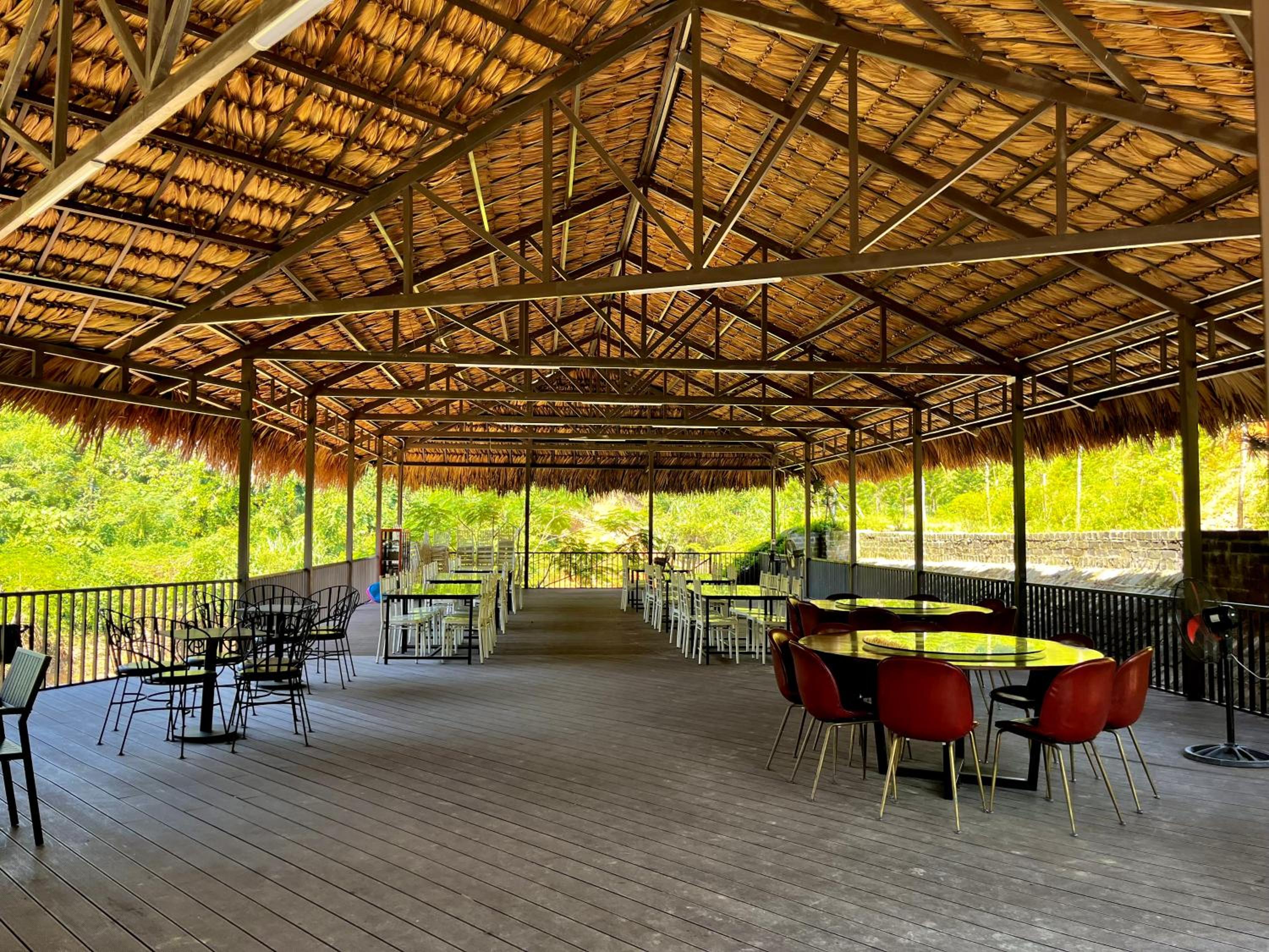 Sapphire Hill Resort