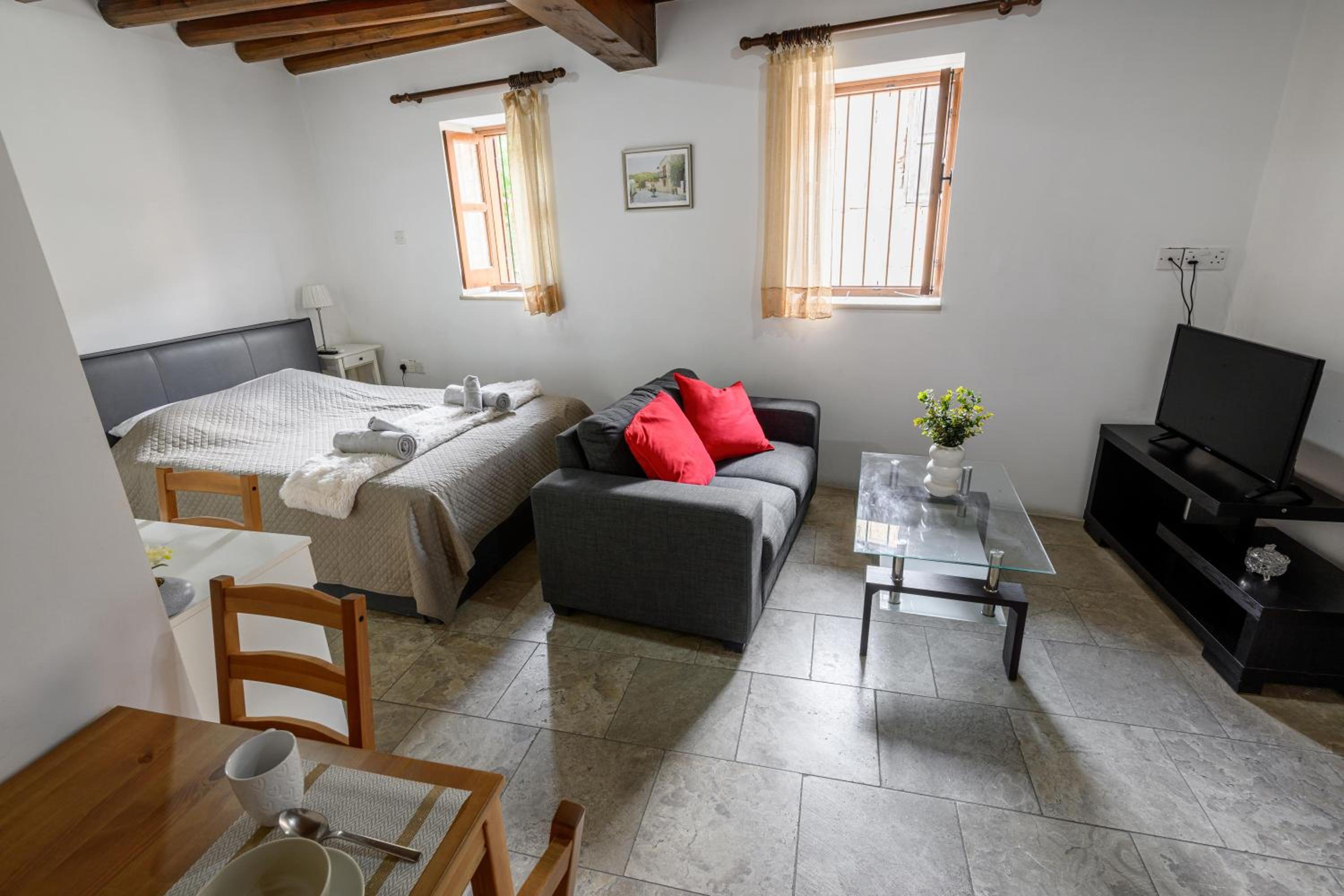Omodos vintage houses