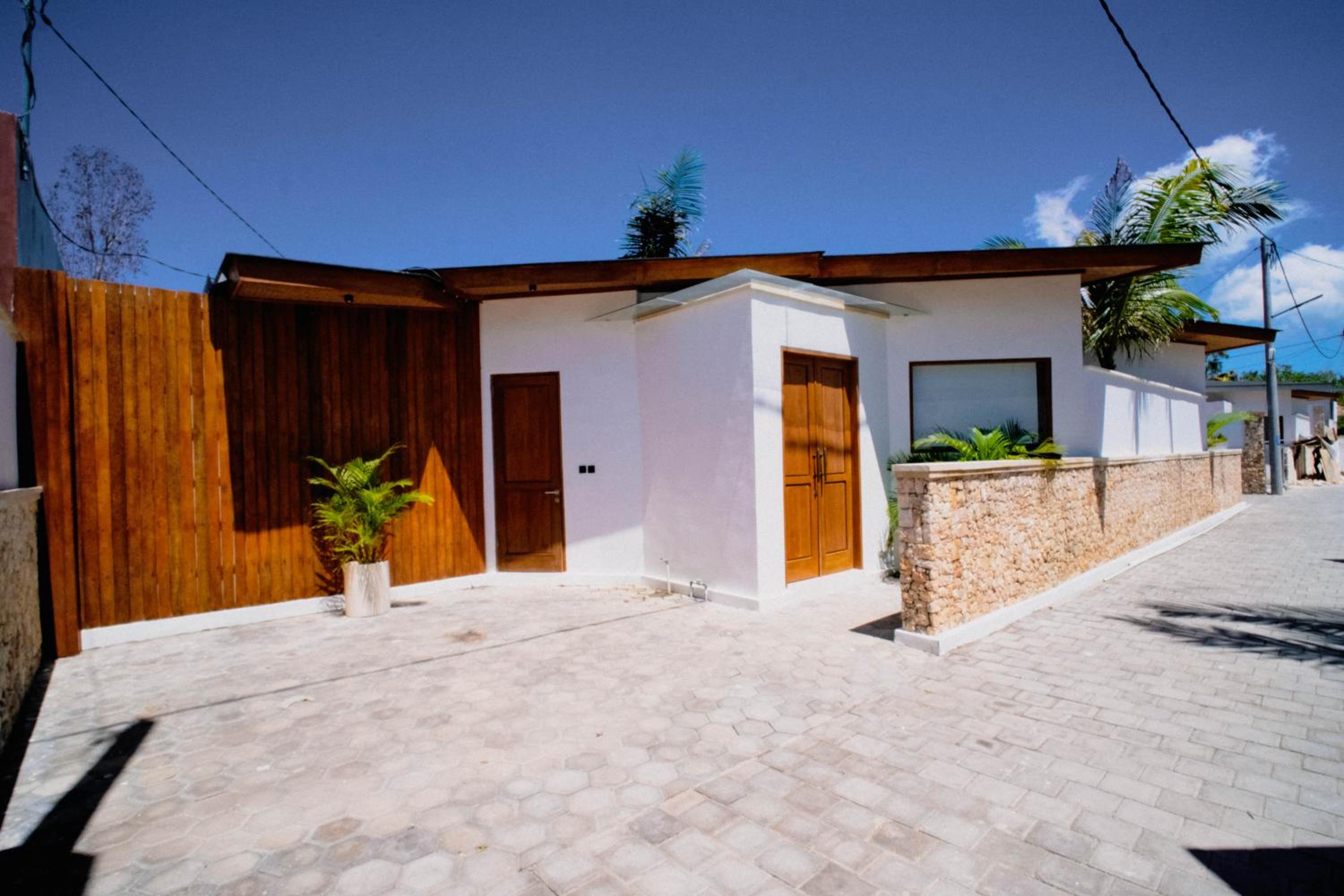 Maravilla Complex