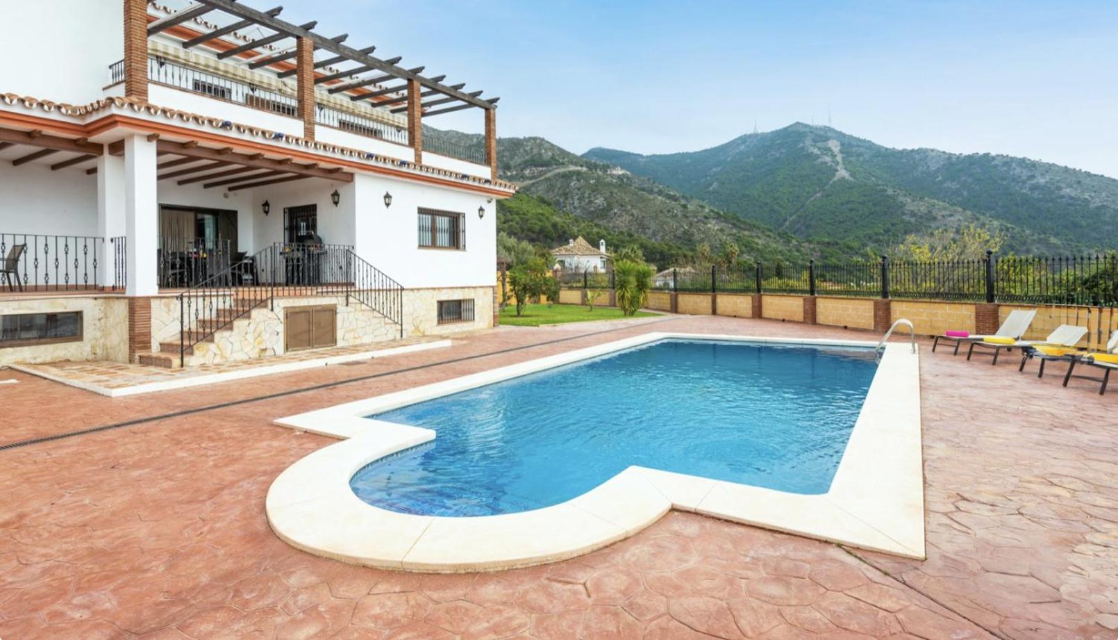 Villa piscina privada, vistas al mar y montaña photo 3