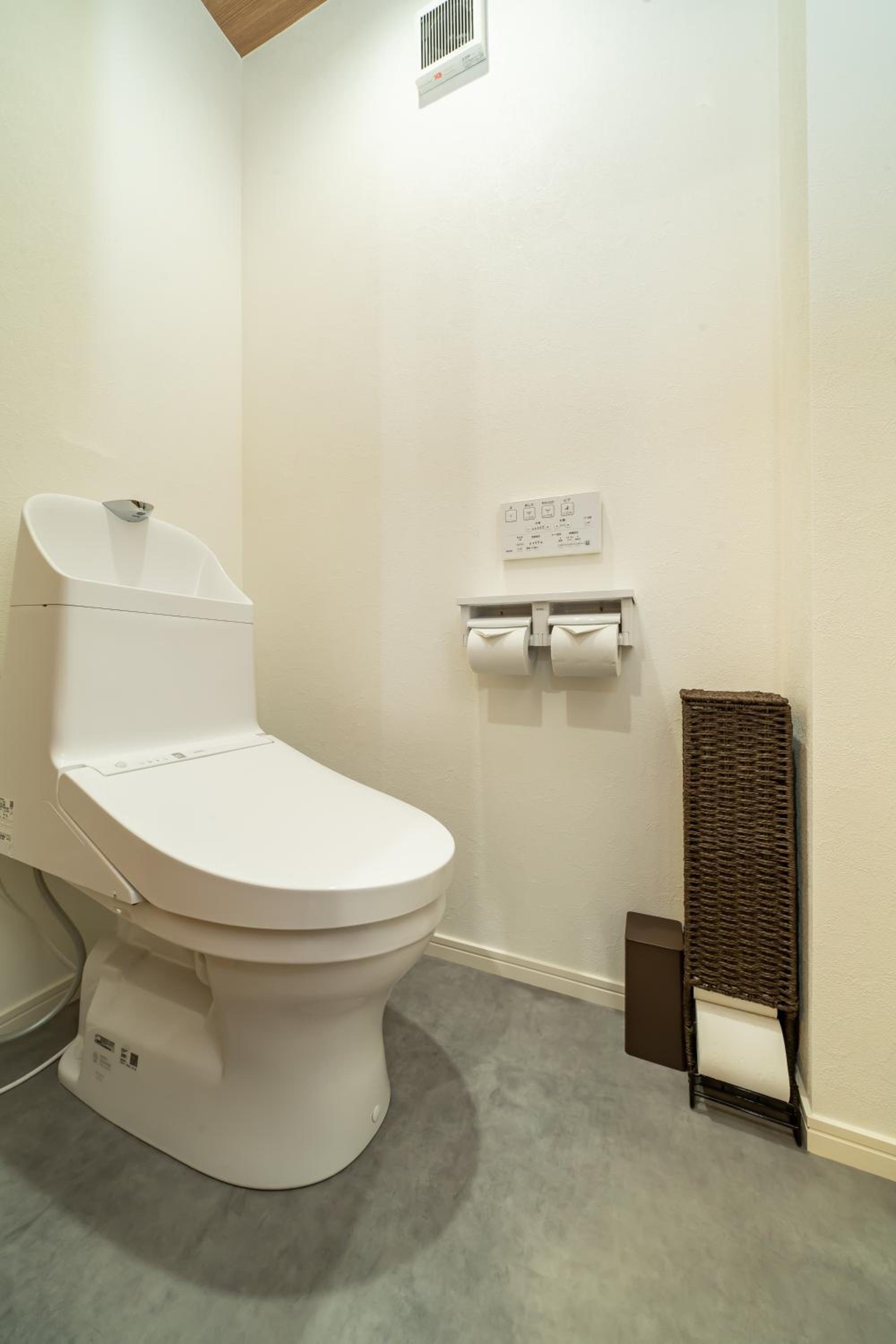 99, Higashi-tateishi A 2nd and 3rd floor apartment, 東立石A 2F,3F