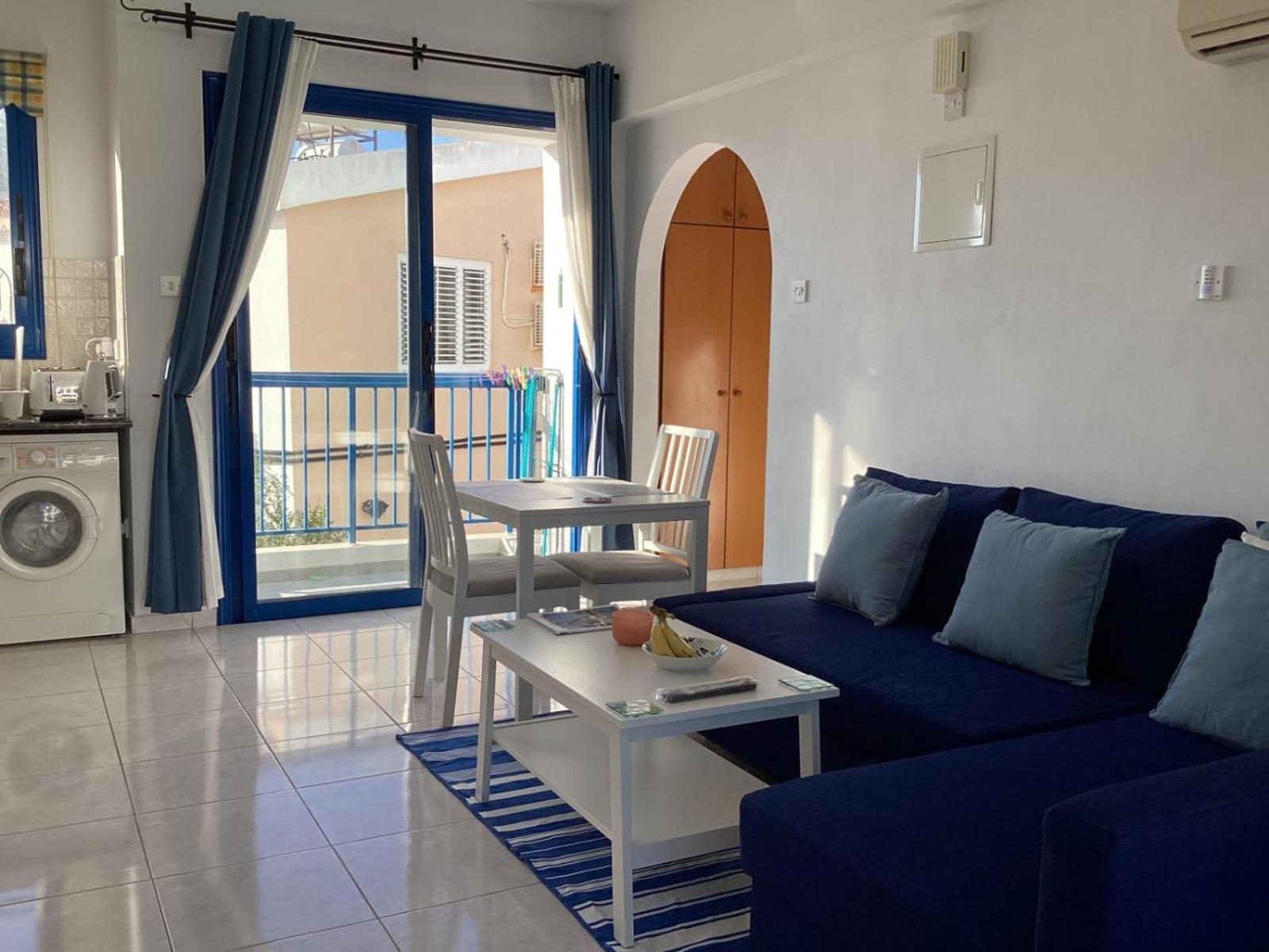 Paphos Vacations - Paphos Holiday Apartments Pool view Apartment - Property Image 32