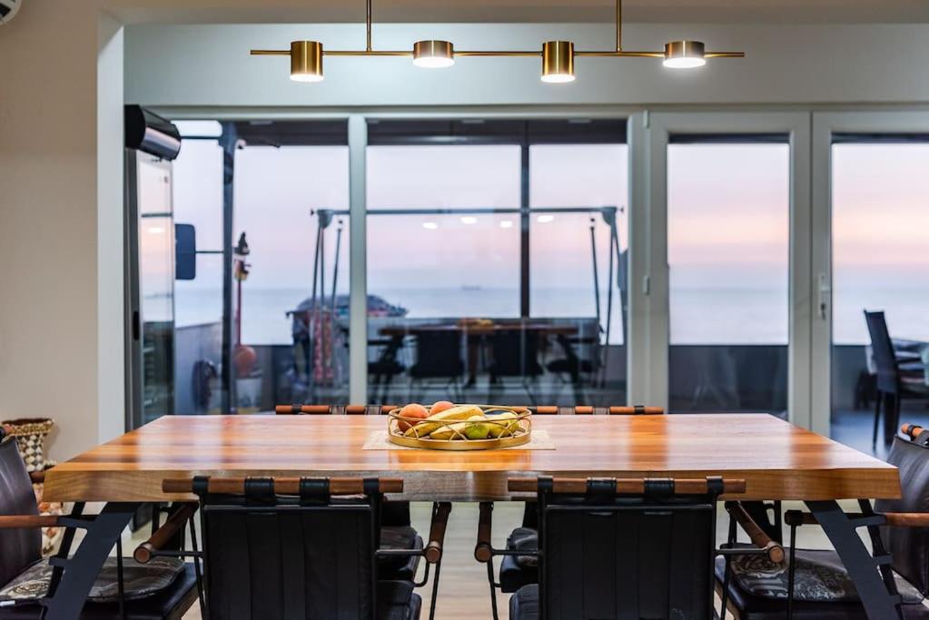 The Grandeur Seaview by PS
