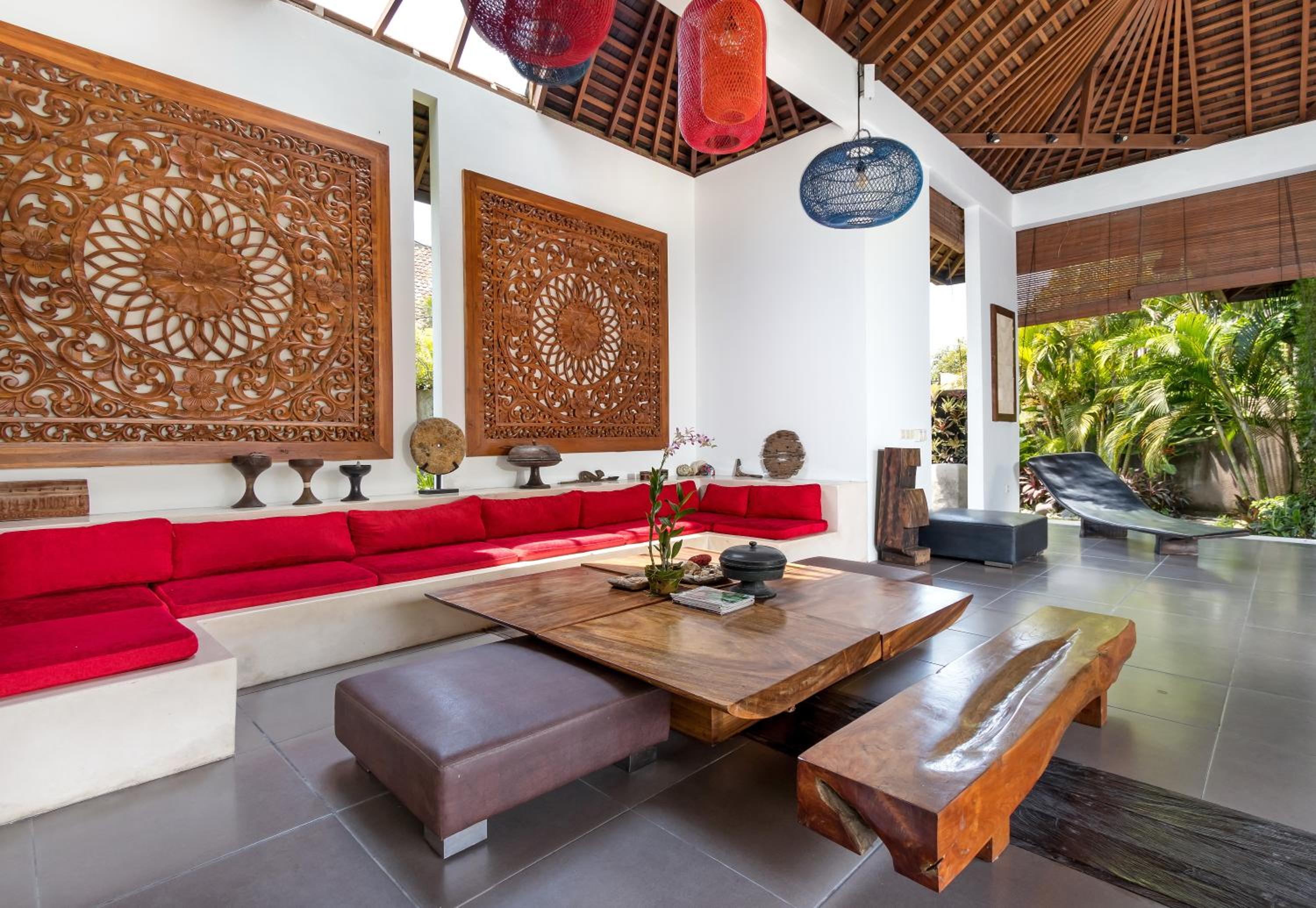 Alarte Estate by Villa Finder