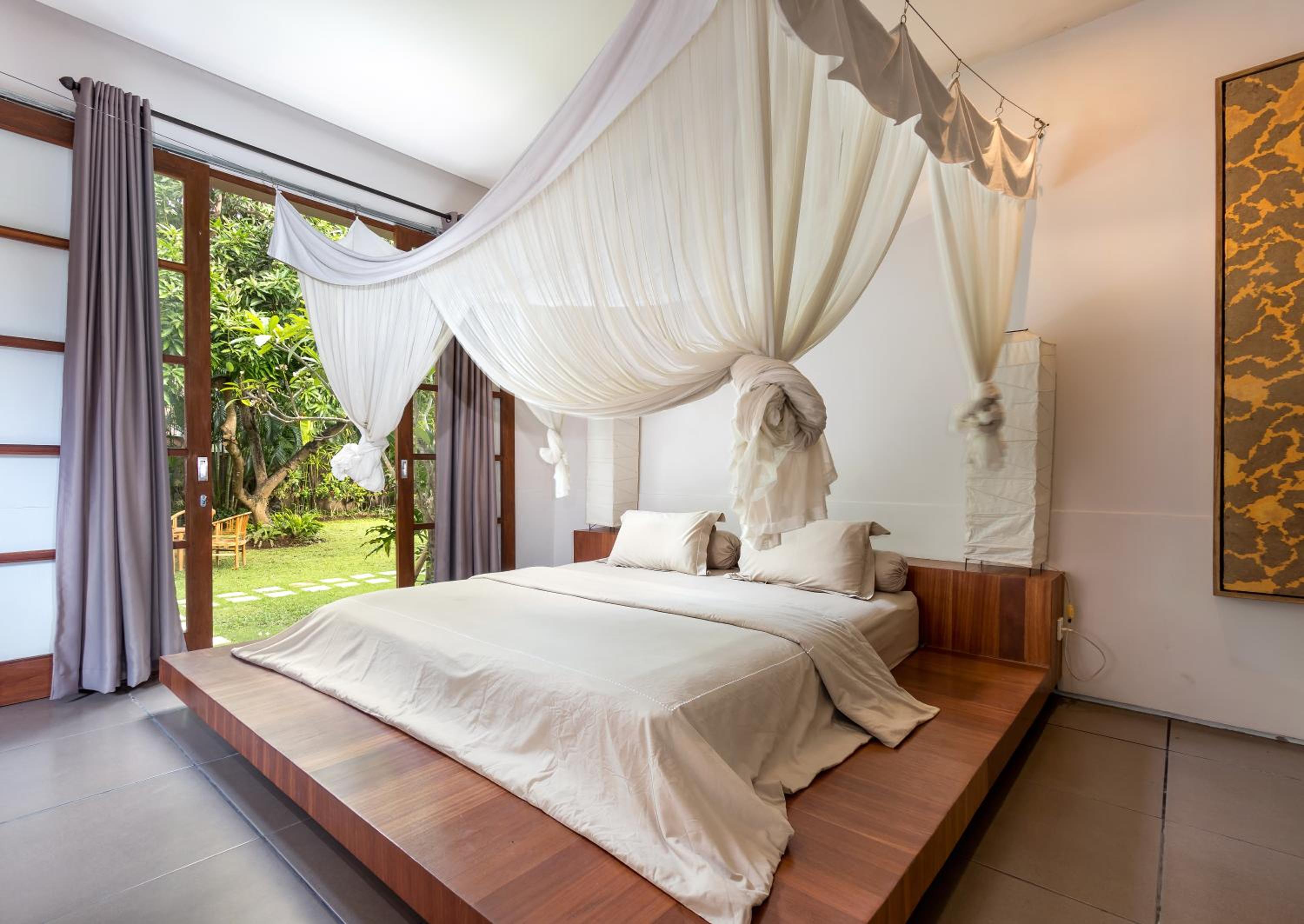 Alarte Estate by Villa Finder
