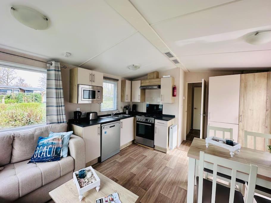 Chalet Steffis Casa del Sol Renesse view 5