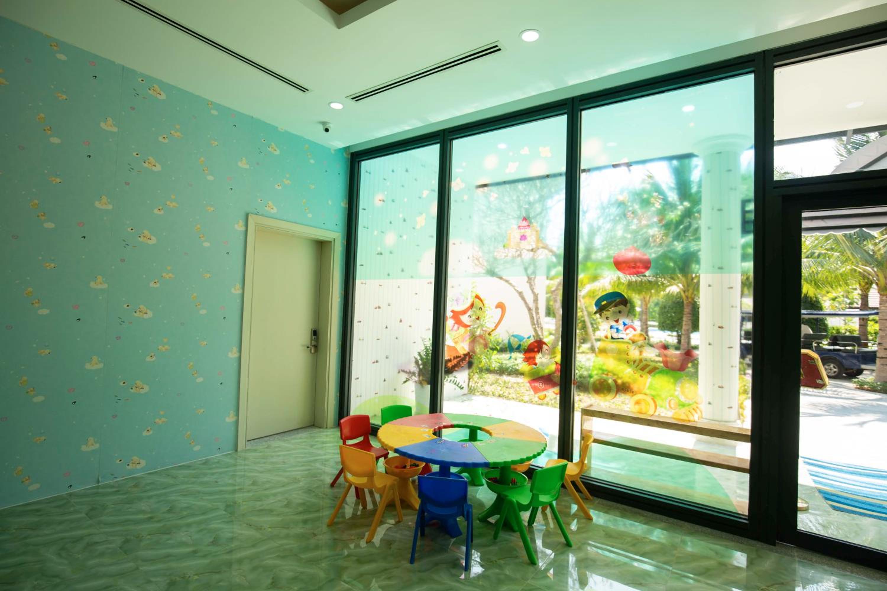 CostaBella Resort Nha Trang