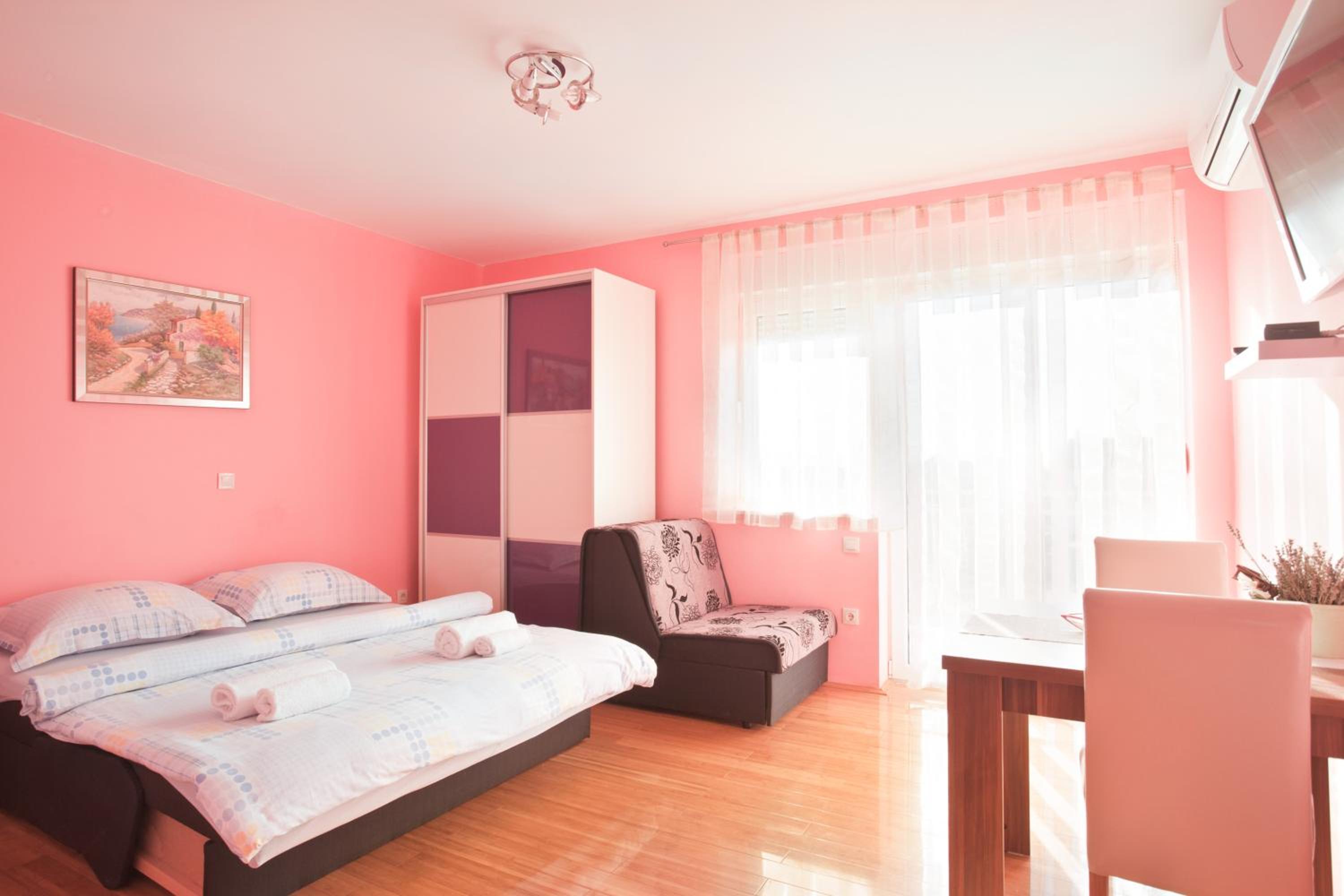 Apartments Kristal